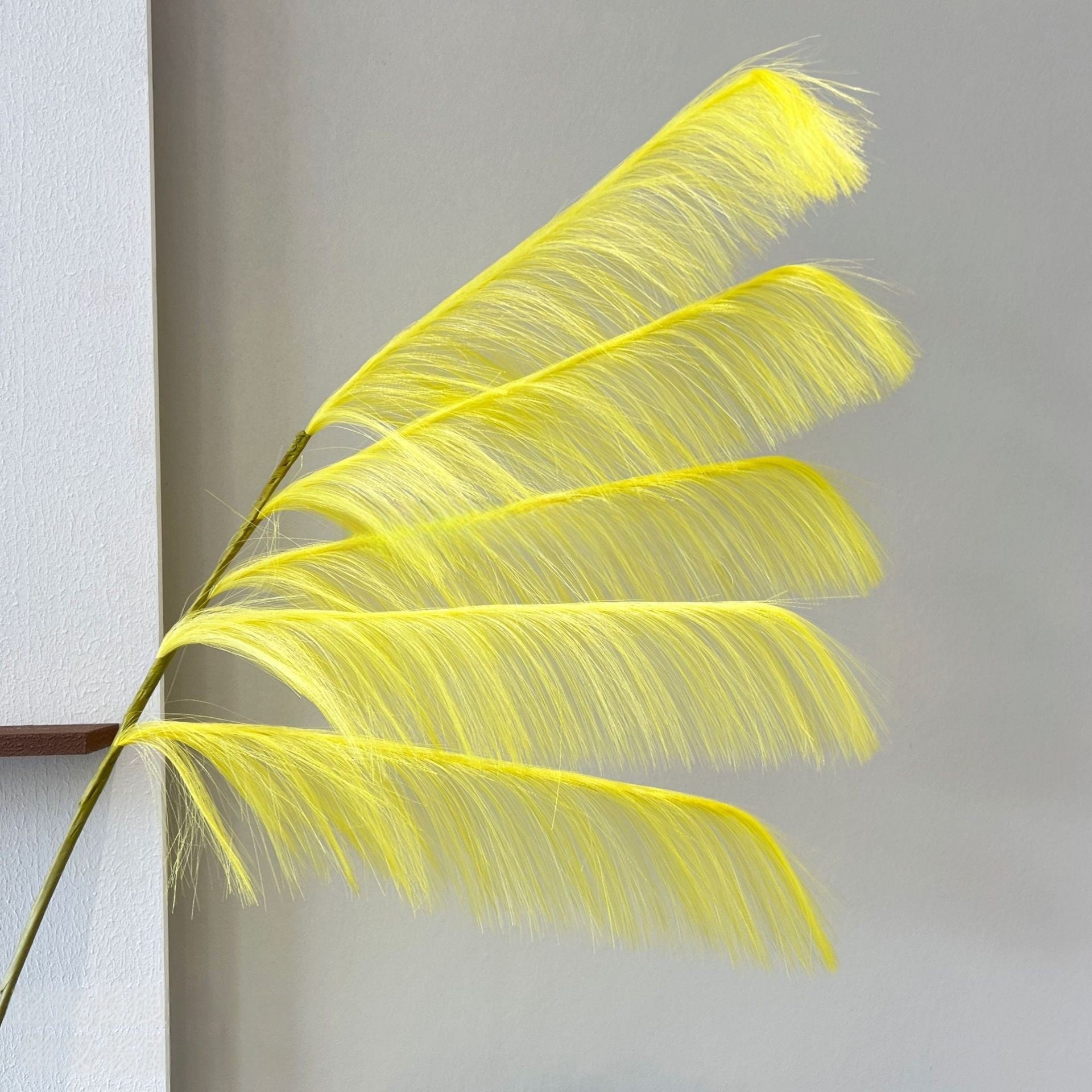 Schwarz-rosa Kunstblumen-Set – Moderne Geburtstagsparty-Hintergrunddekoration mit Kunstblumenarrangement FA-255