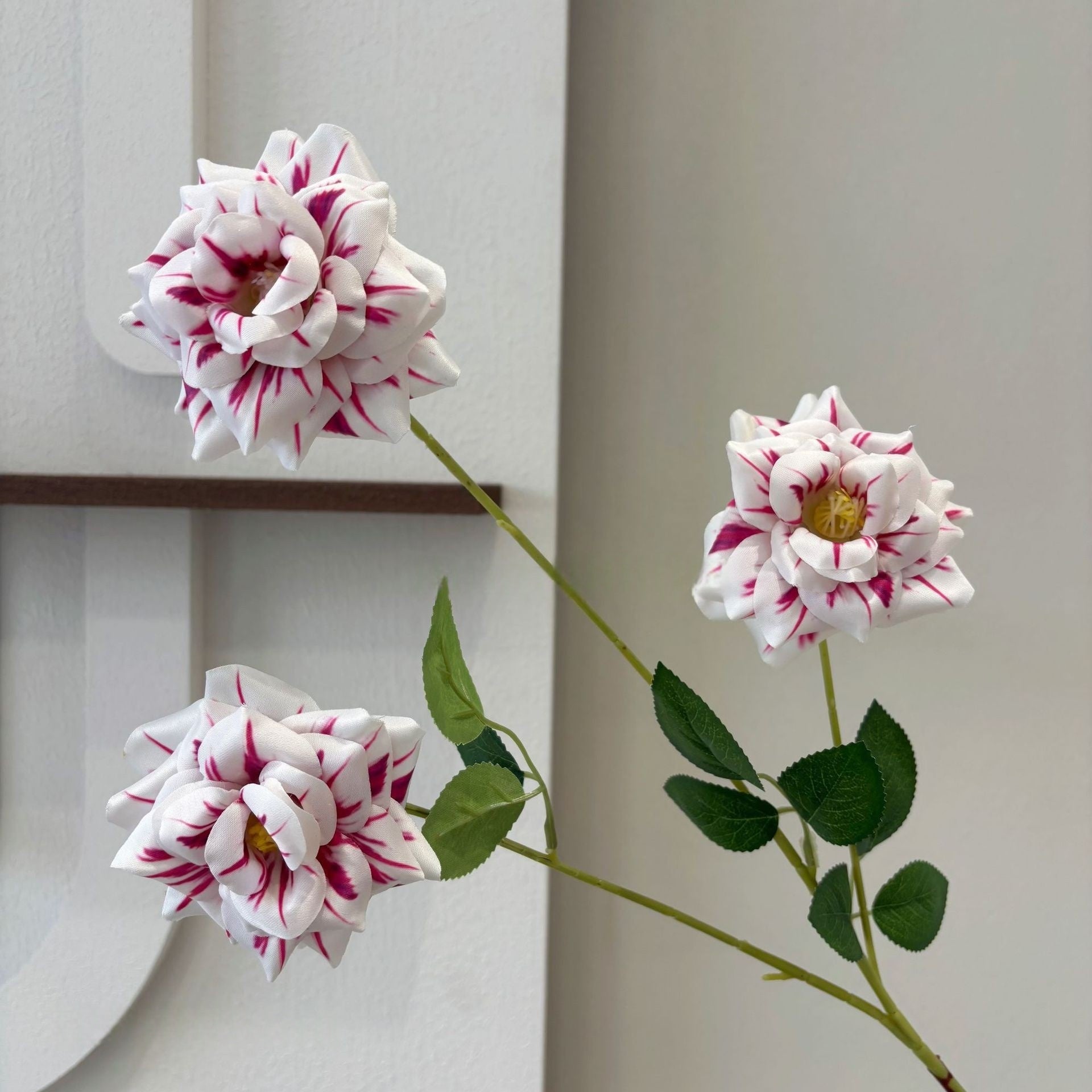 3D Artificial Garden Rose Stem – Realistic Multi-Color Faux Flower for Home & Event Decor FS-1028
