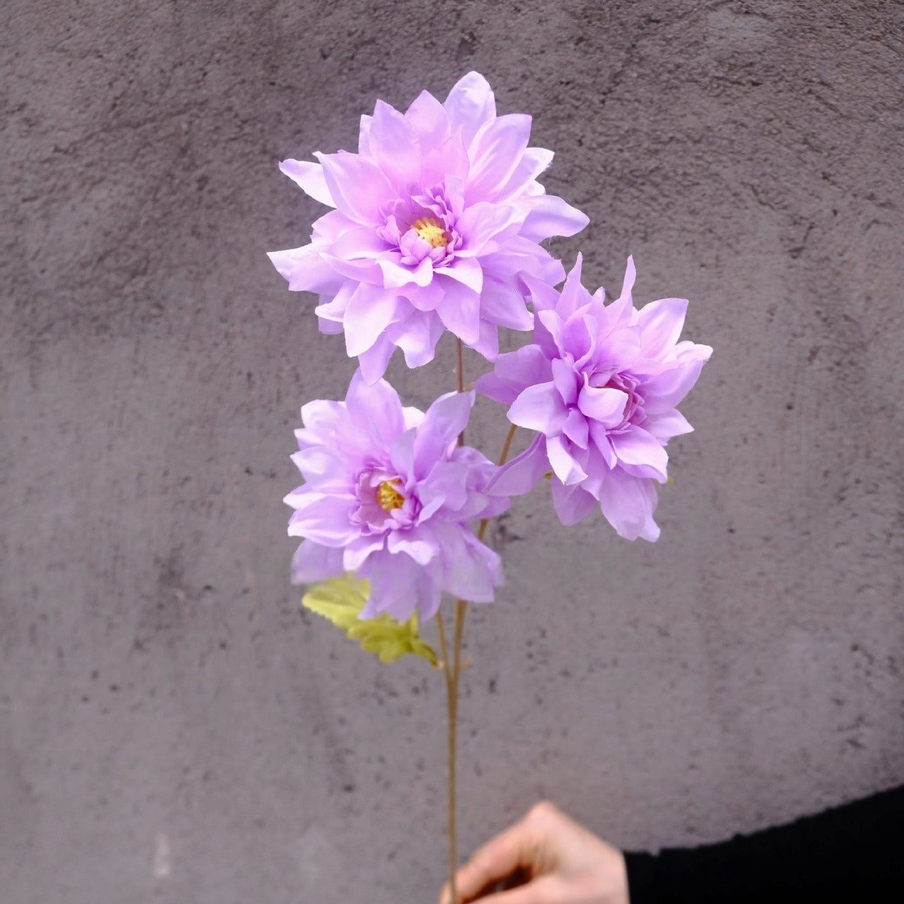 Valar Flower Oil Painting Dahlia – Realistic Artificial Bloom for Artistic Home Decor & Event Styling FS-1059