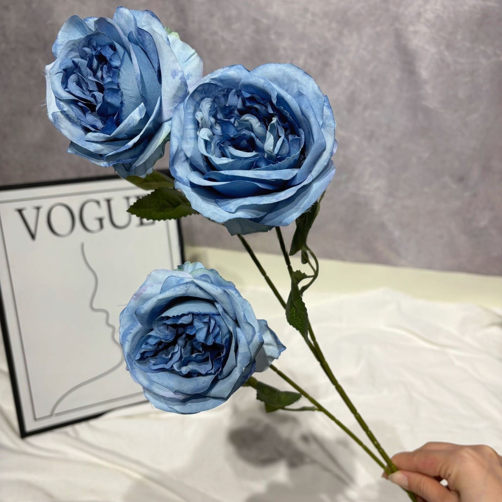 3-Head Faux Austin Rose – Vintage Garden Style Artificial Floral Stem FS-1046