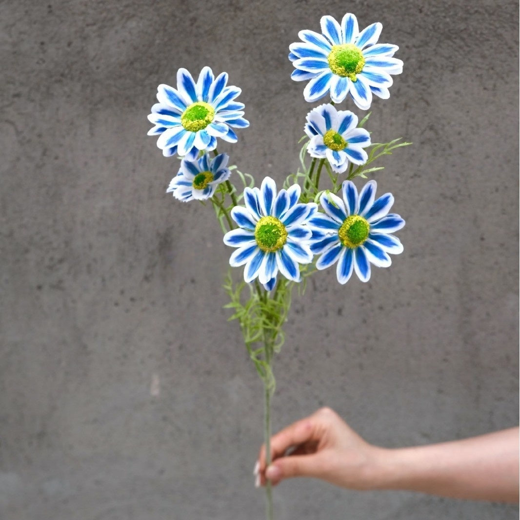 Valar Flower 6-Head Faux Daisies – Soft Touch Mini Summer Chrysanthemum for Cheerful Decor FS-1061