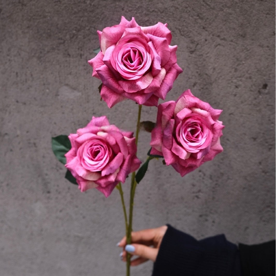 Luxury Realistic Rose Stem – Multilayer Silk Flower for Romantic Home & Wedding Decor FS-1030