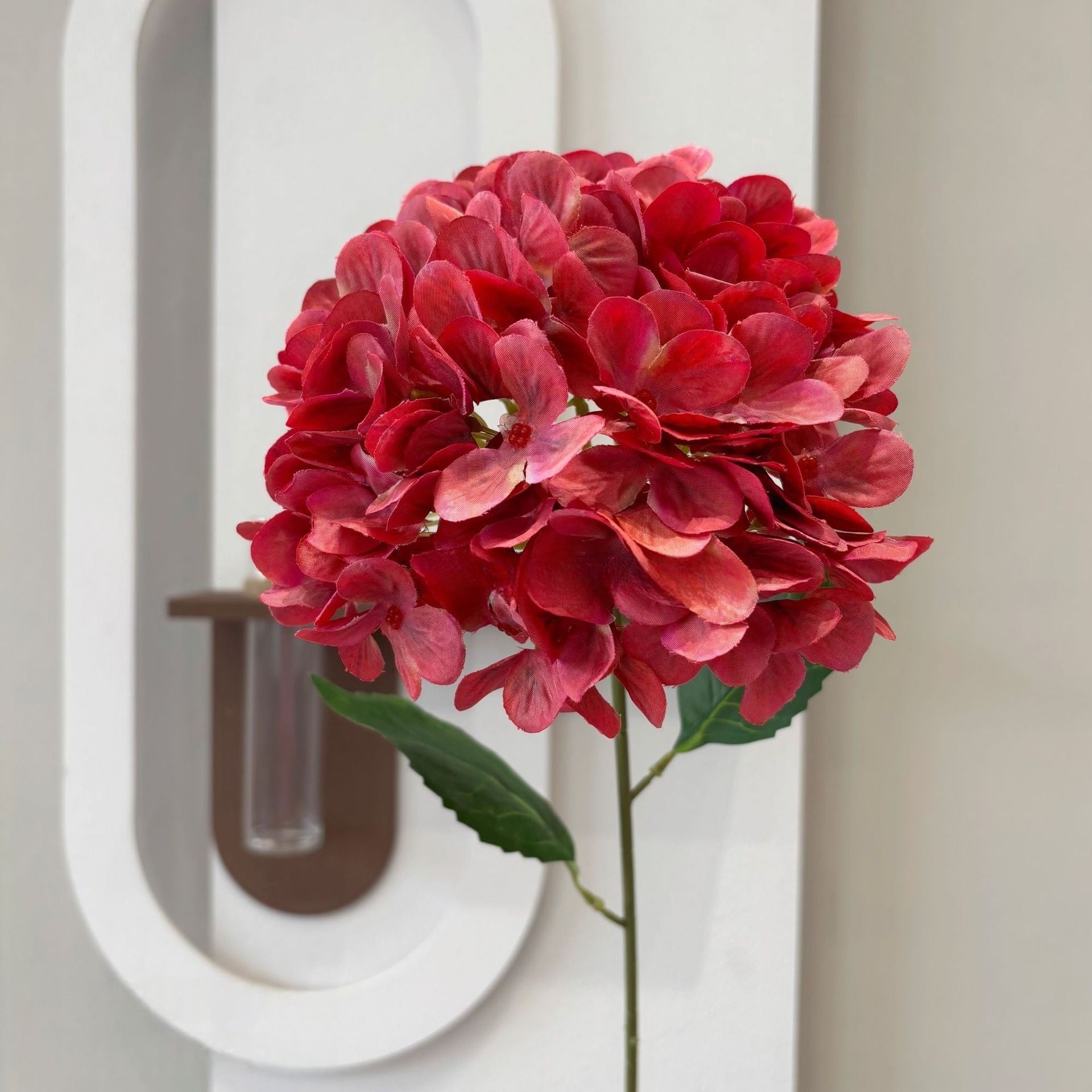 Single Stem Bella Hydrangea – Realistic Faux Bloom for Vases, Bouquets & DIY Styling FS-1031