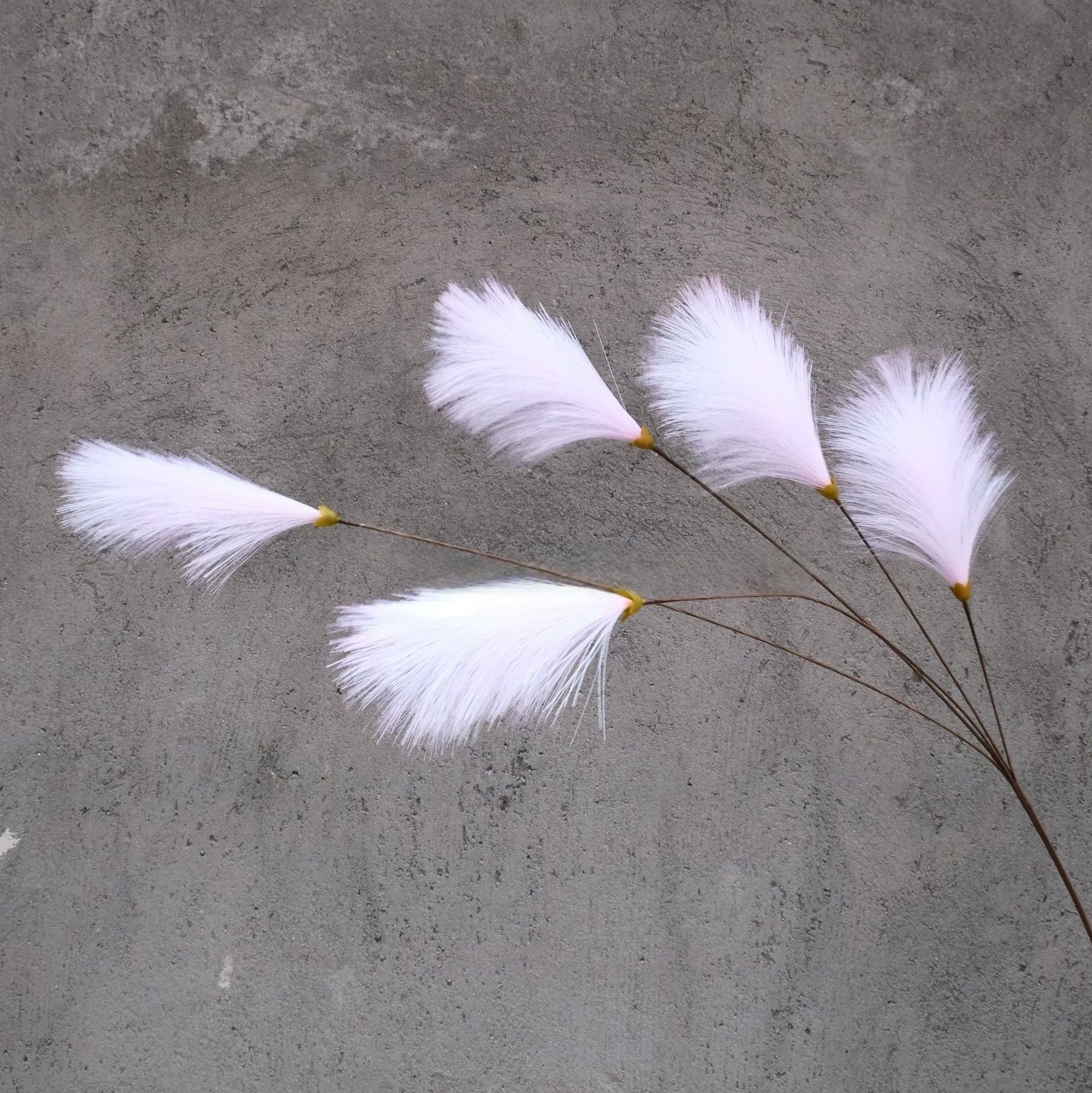 Chic Pink Faux Florals | Realistic Single Flower Stems for Modern Home Decor FS-1002E