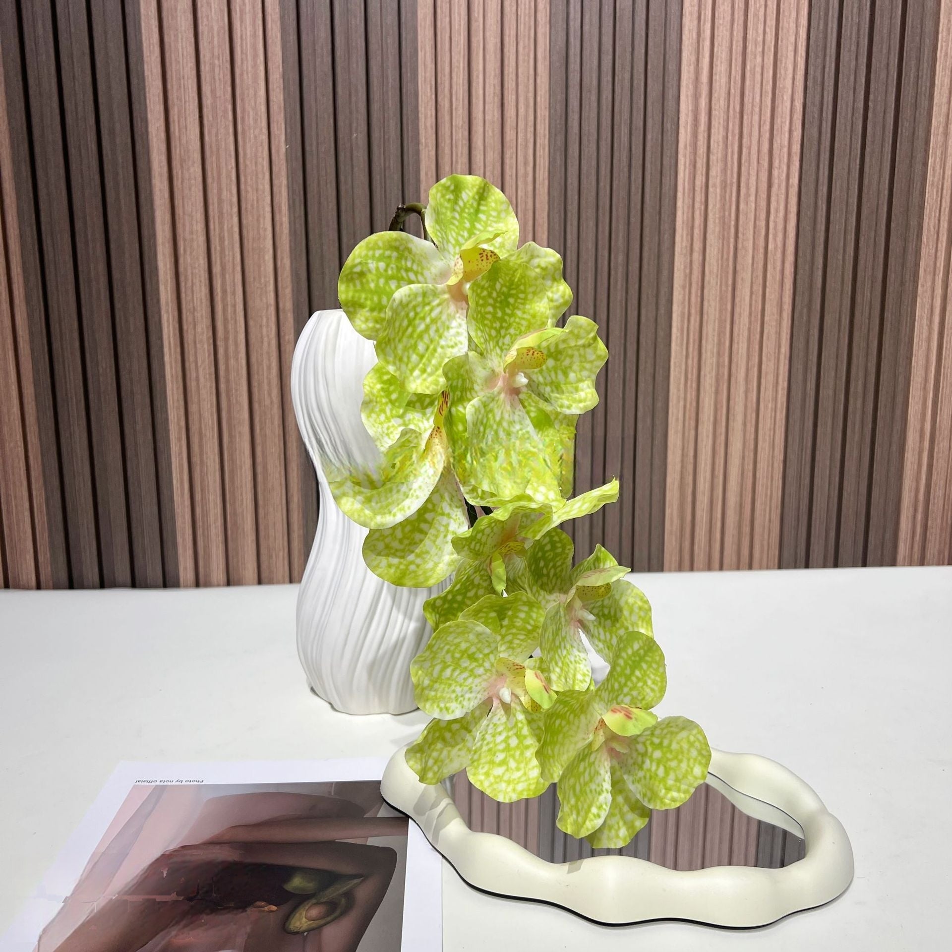 Greenery Stem | Faux Fern Leaf for Wedding Backdrops & Home Styling FS-1001G