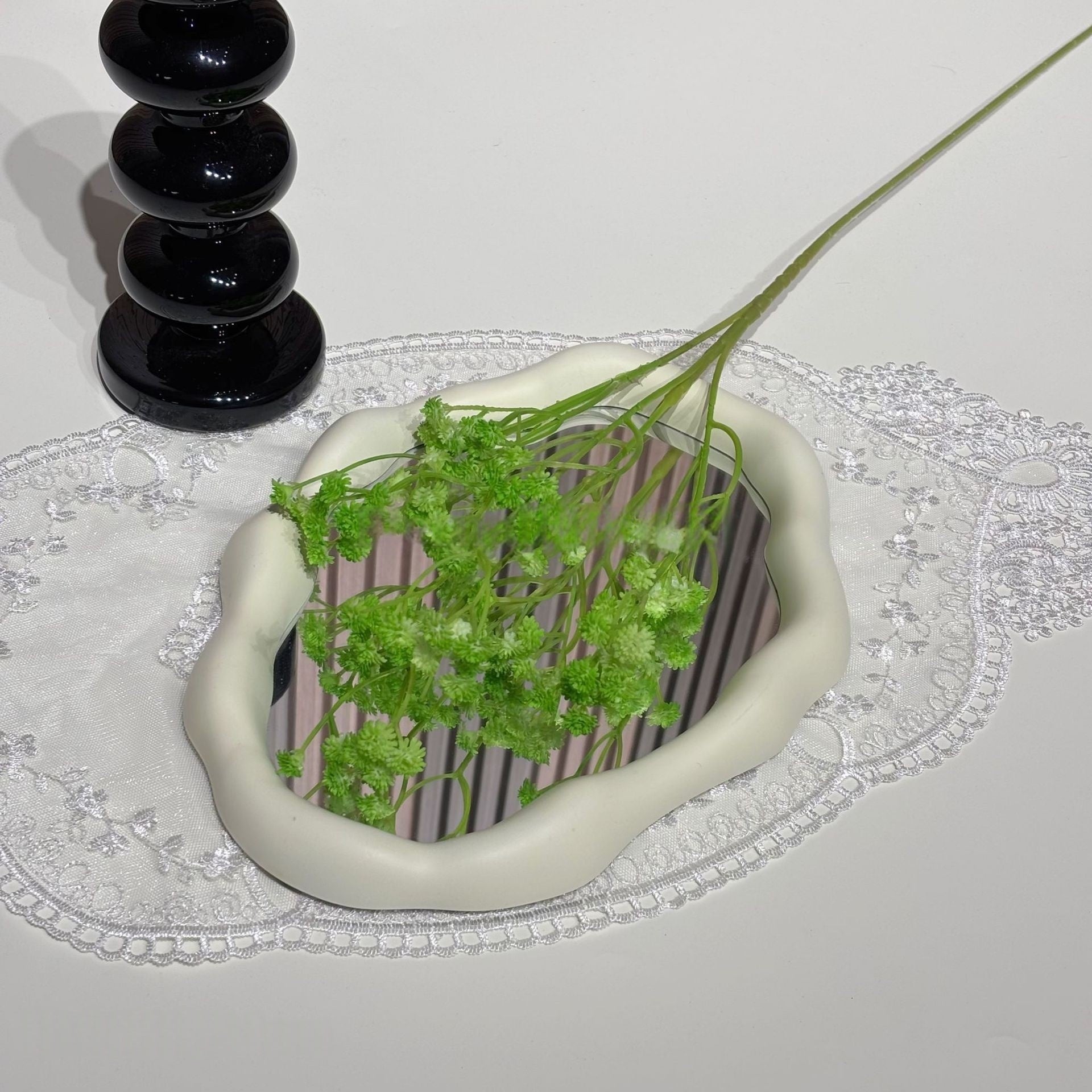 Greenery Stem | Faux Fern Leaf for Wedding Backdrops & Home Styling FS-1001G