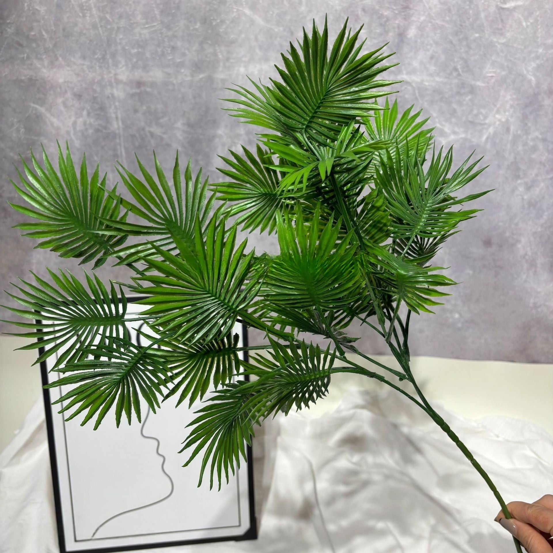 Greenery Stem | Faux Fern Leaf for Wedding Backdrops & Home Styling FS-1001G