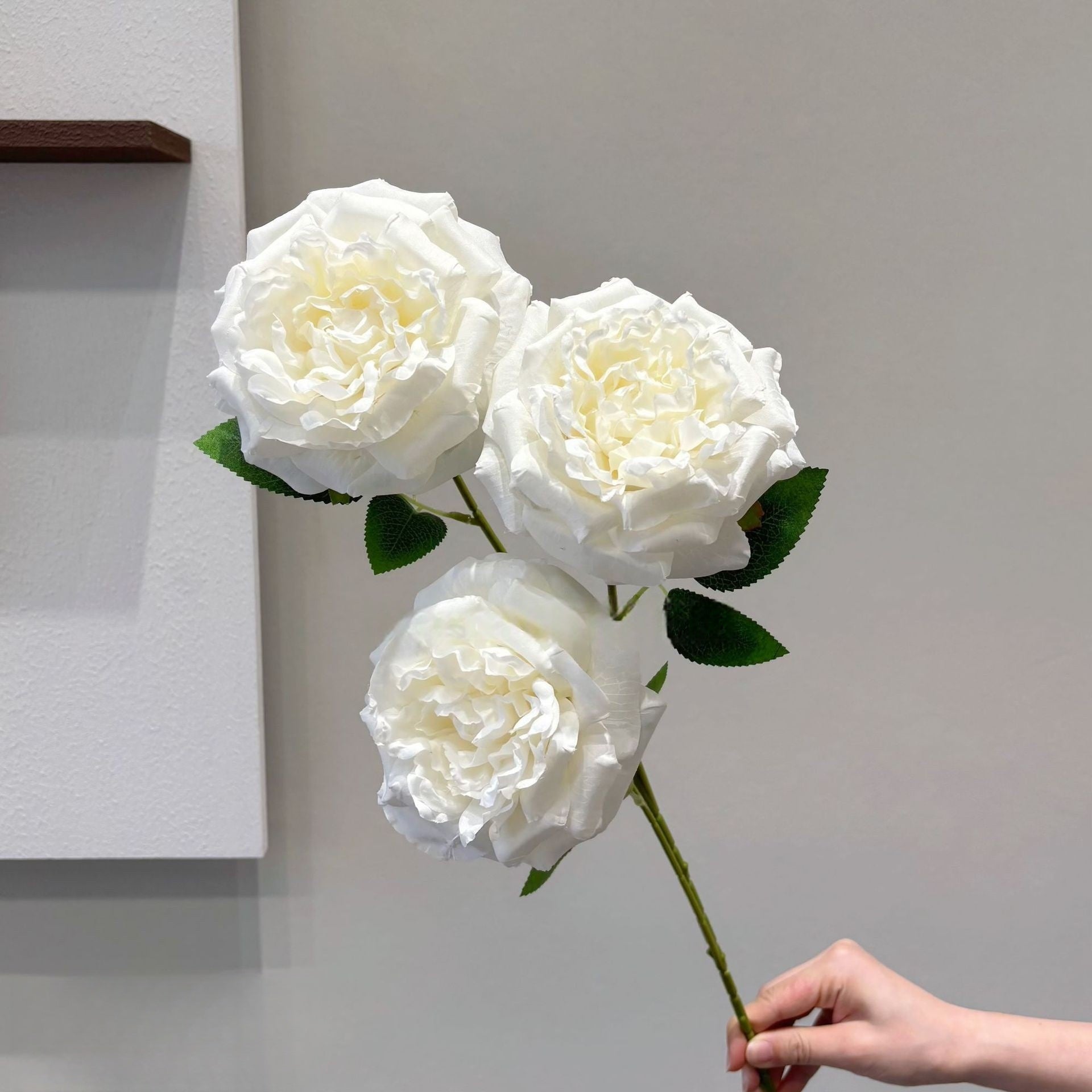 Soft White Single Stem Flowers | Faux Botanical Decor for Everyday Styling FS-1003G