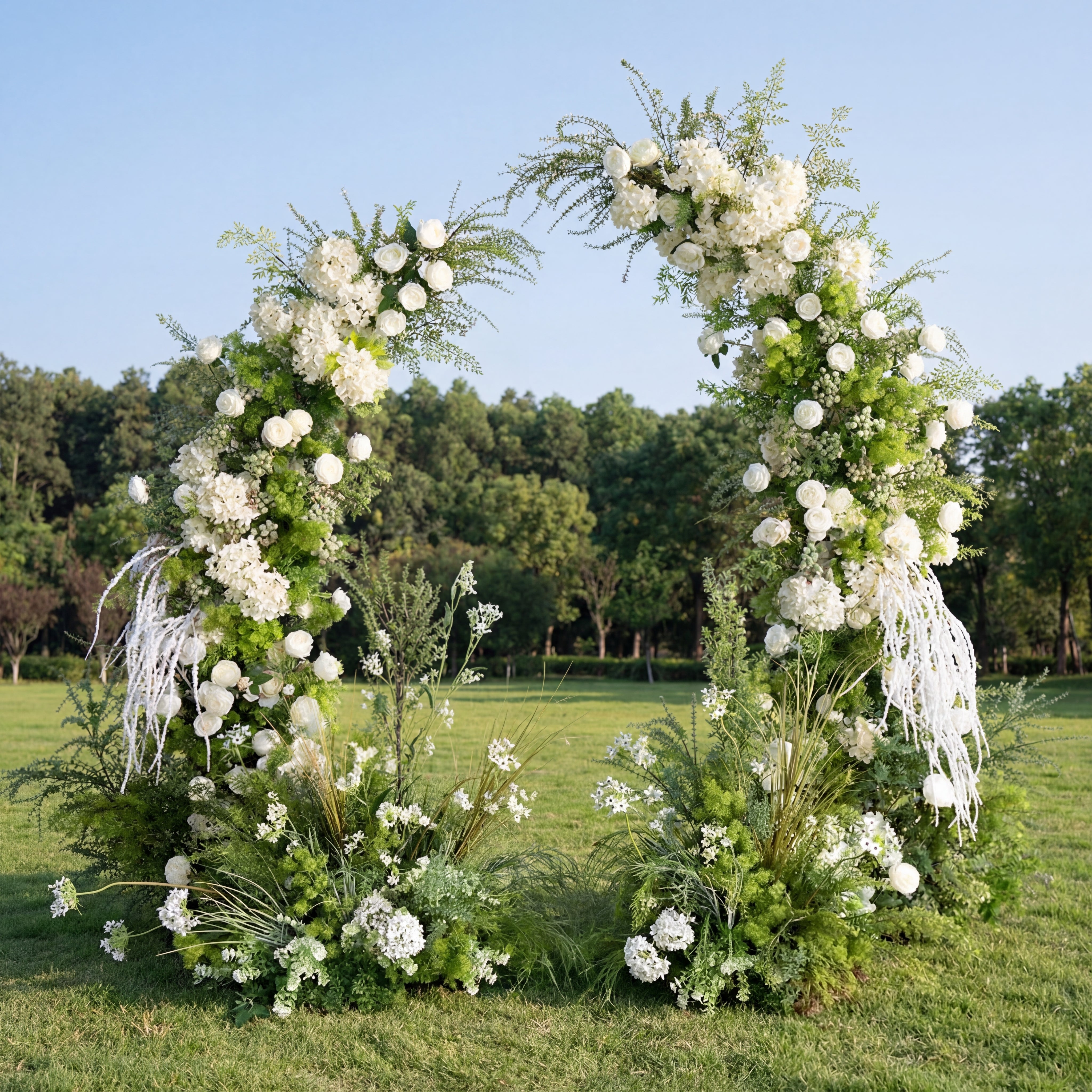 Botanical Horn Arch with White Roses – Artificial Flower Structure for Garden Weddings and Photoshoots VA-365