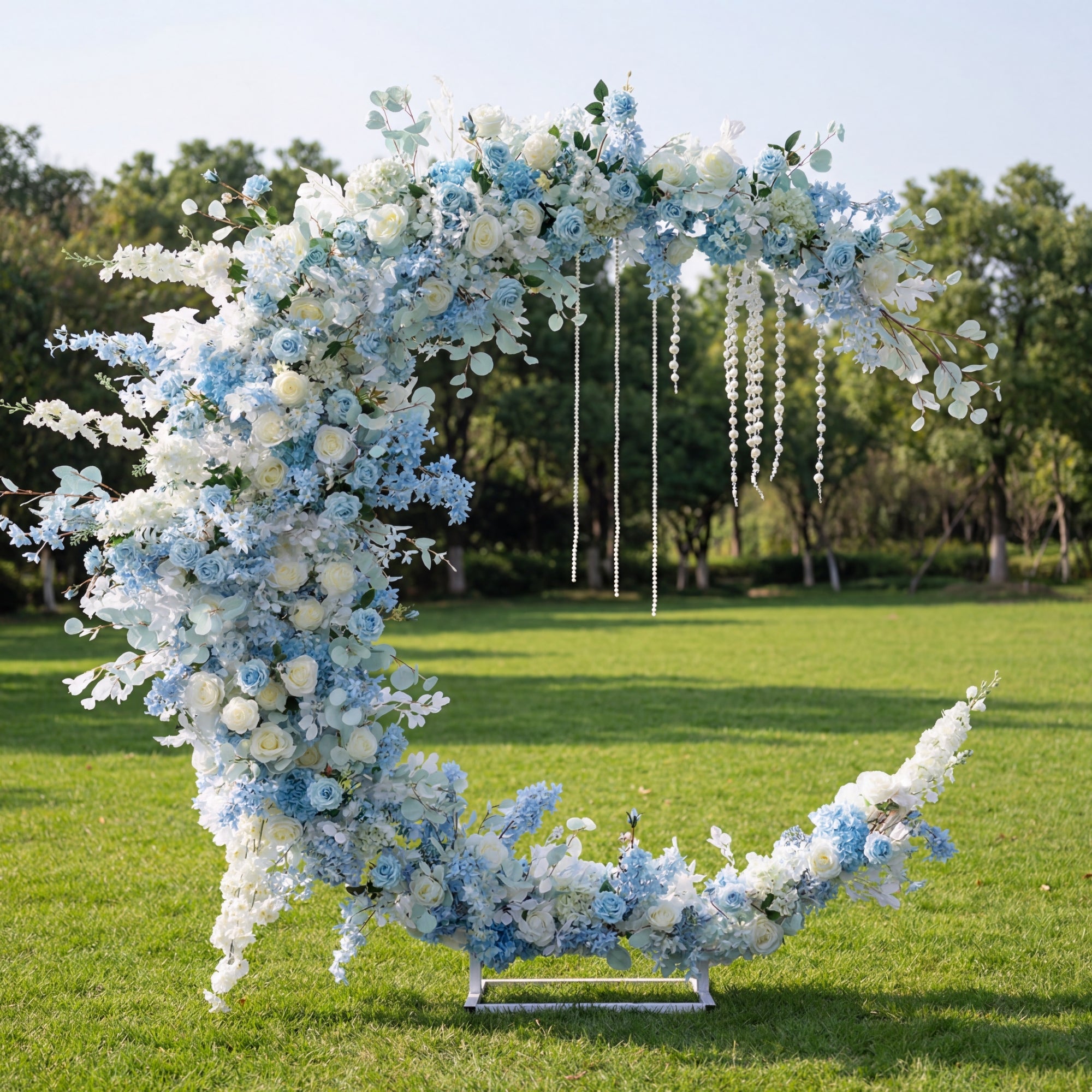 Arche florale élégante en forme de lune pour cérémonie de mariage - Arche de fleurs artificielles pour mariages, événements et occasions spéciales