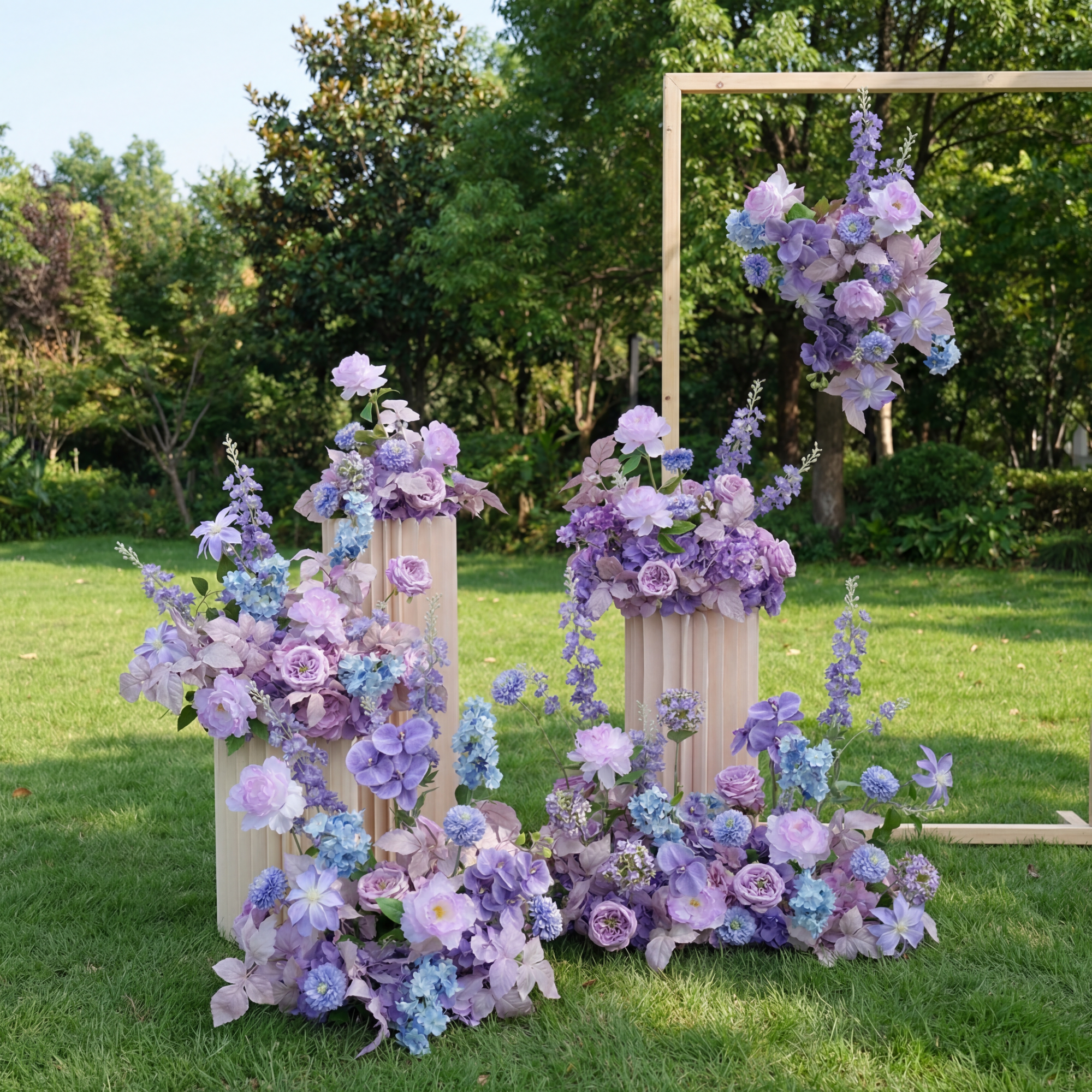 Pfirsich-weißes Kunstblumenarrangement – Romantisches Event-Tisch- und Schild-Styling-Set FA-263