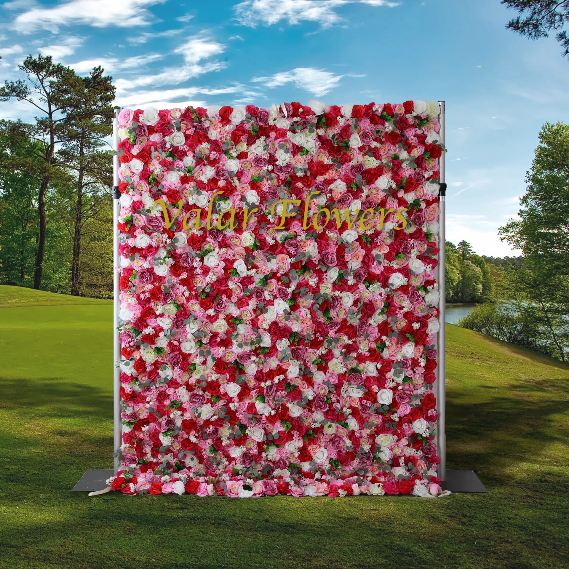 Valar 꽃 롤업 패브릭 인공 로즈우드 빨간 장미와 카모 녹색 잎이 있는 흰색 장미꽃 벽 웨딩 배경, 꽃 파티 장식, 이벤트 사진-VF-008