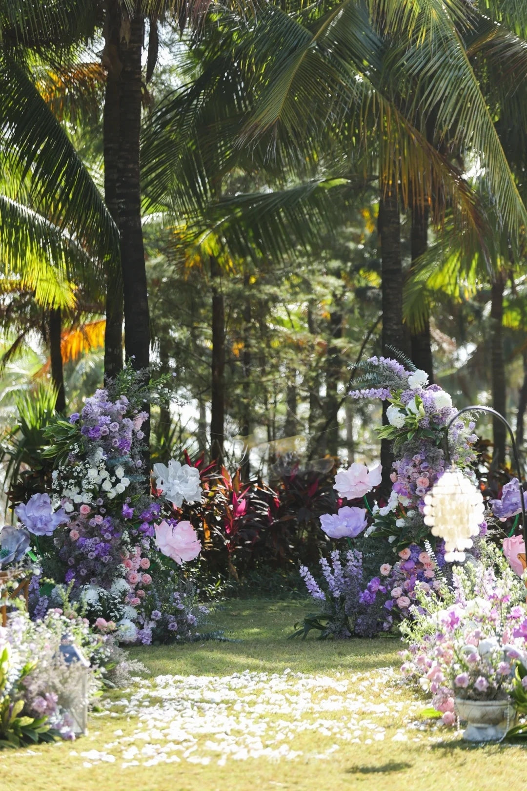 💜 Tropical Garden Wedding Inspiration with Lavender Florals and Romantic Outdoor Ceremony Decor