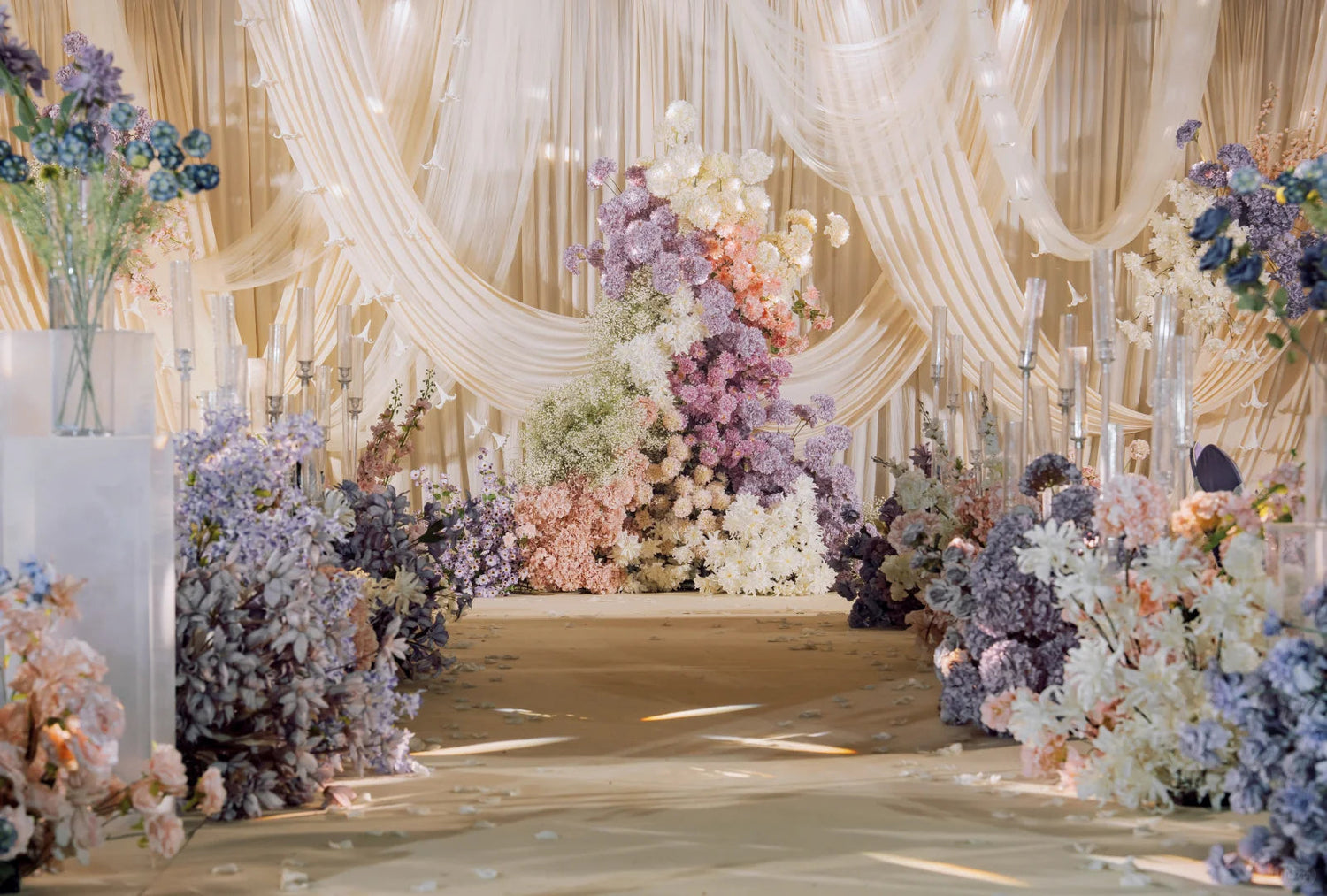 Korean Cream Wedding Inspiration: A Soft and Romantic Floral Ceremony With Elegant Drapery