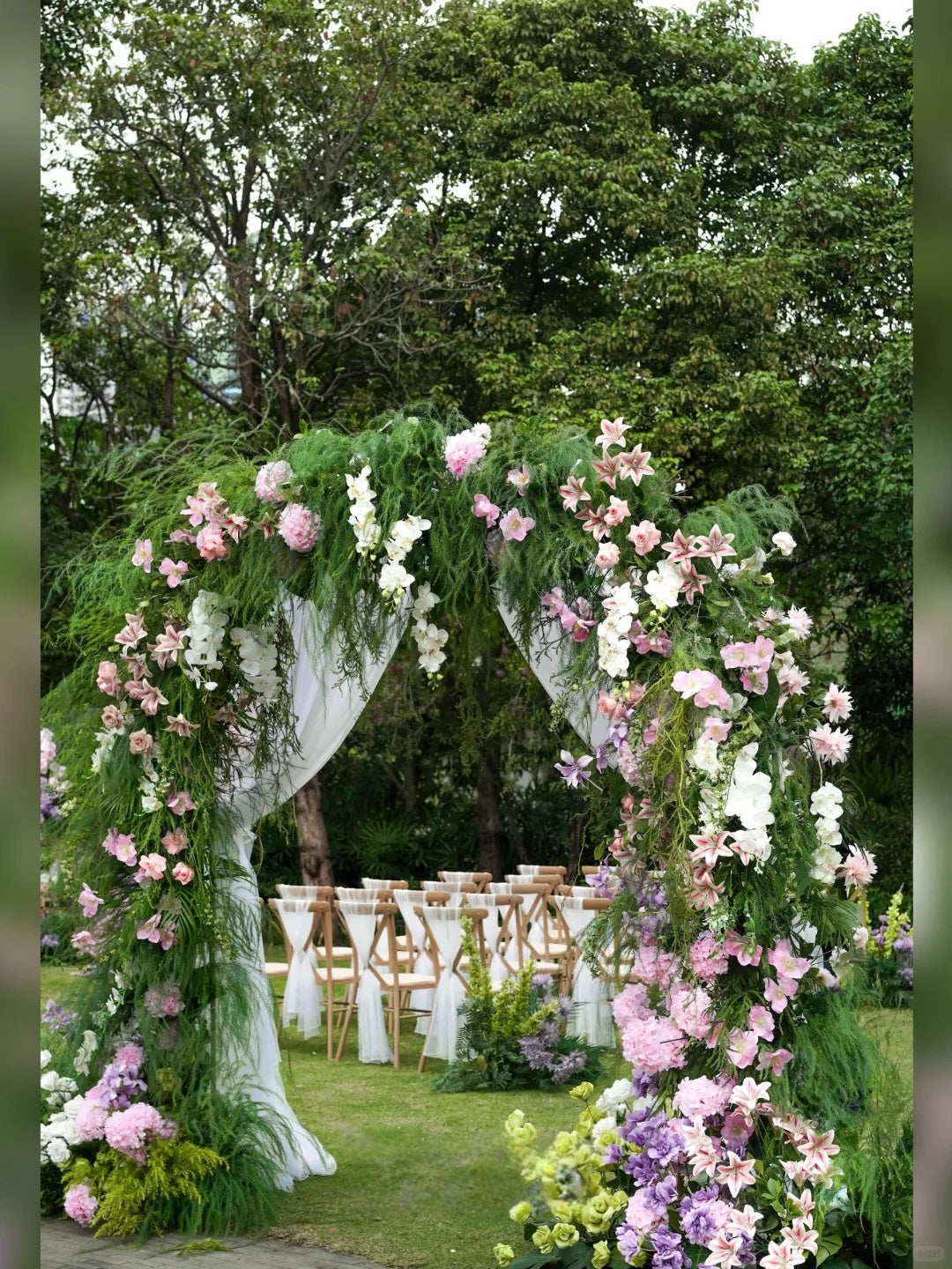 Lavender Garden Wedding Inspiration: A Romantic Outdoor Ceremony Filled with Memories