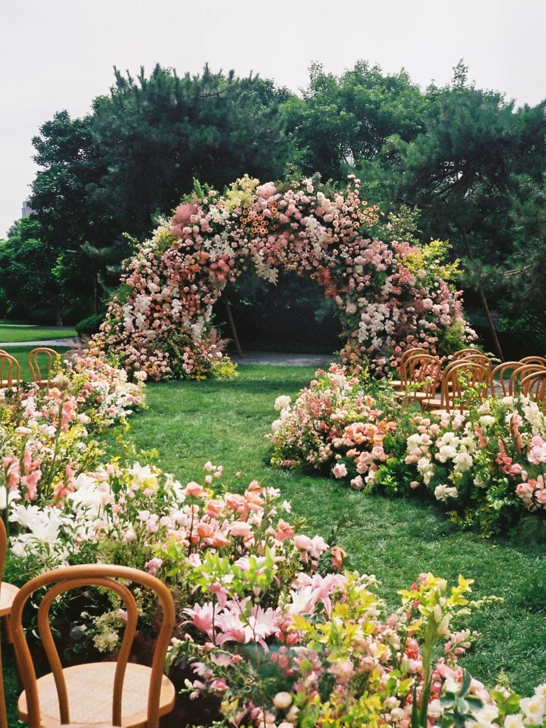 Romantic Garden Wedding Inspiration: A Luxury Floral Ceremony Surrounded by Nature