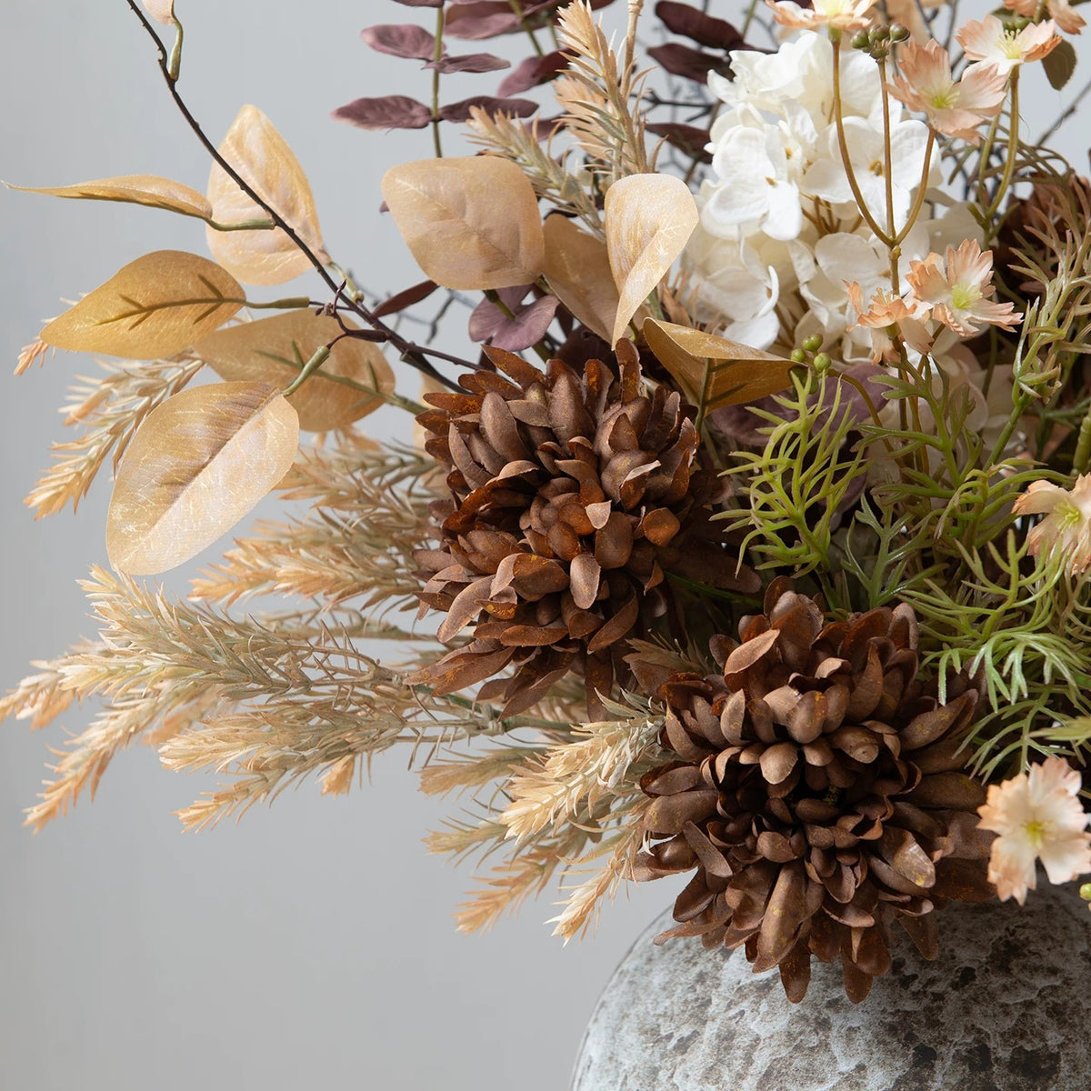 Arreglo de Ramo Floral con Tema Elegante de Otoño | Flores Artificiales de Lujo para Boda y Decoración Interior del Hogar VB-113 (Sin Jarrón)