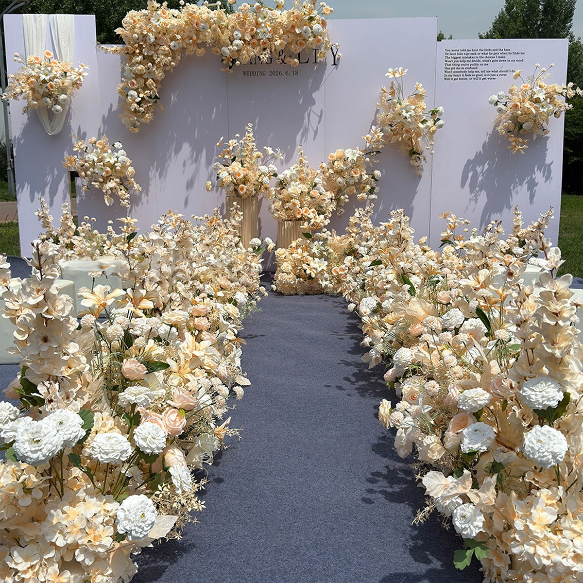 ترتيب زهور صناعية مستوحاة من الربيع – مجموعة زهور صناعية باللونين الأزرق والأصفر للفعاليات FA-264