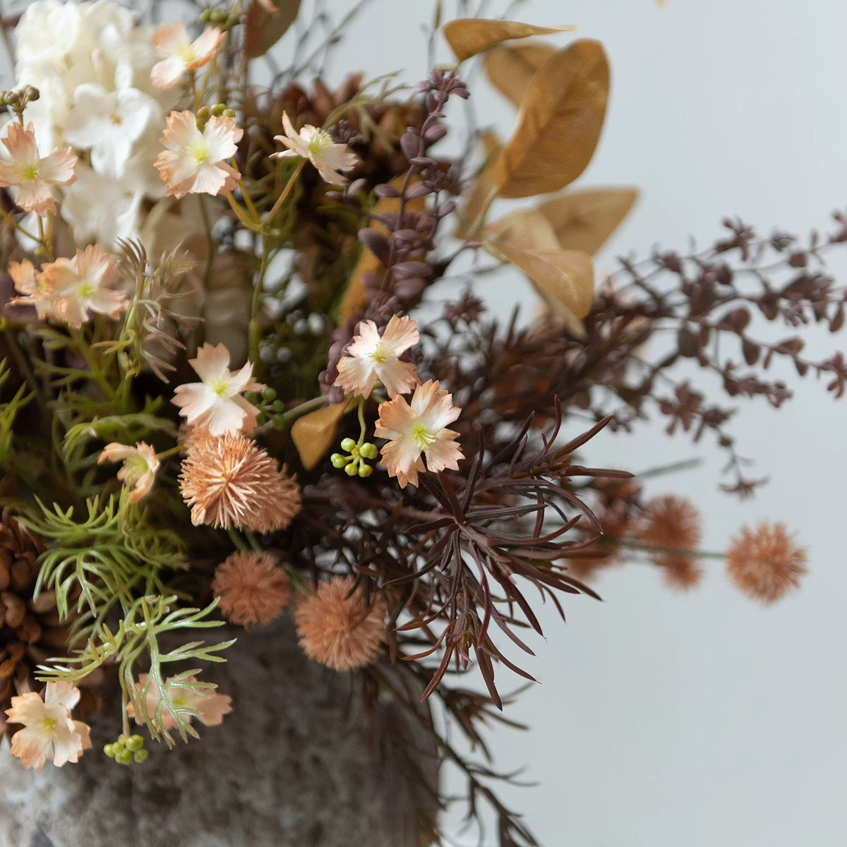 Arreglo de Ramo Floral con Tema Elegante de Otoño | Flores Artificiales de Lujo para Boda y Decoración Interior del Hogar VB-113 (Sin Jarrón)