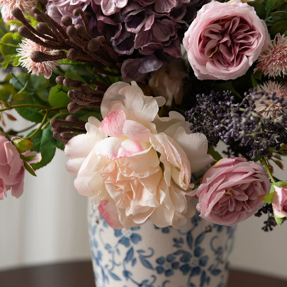 Elegantes Blumenstrauß-Arrangement mit Herbstmotiv | Luxuriöse Kunstblumen für Hochzeiten und Inneneinrichtung VB-113 (ohne Vase)