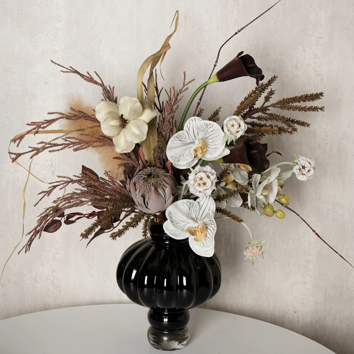Arreglo de Ramo Floral con Tema Elegante de Otoño | Flores Artificiales de Lujo para Boda y Decoración Interior del Hogar VB-113 (Sin Jarrón)