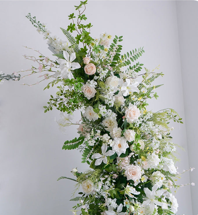 Arche florale élégante en forme de lune pour cérémonie de mariage - Arche de fleurs artificielles pour mariages, événements et occasions spéciales