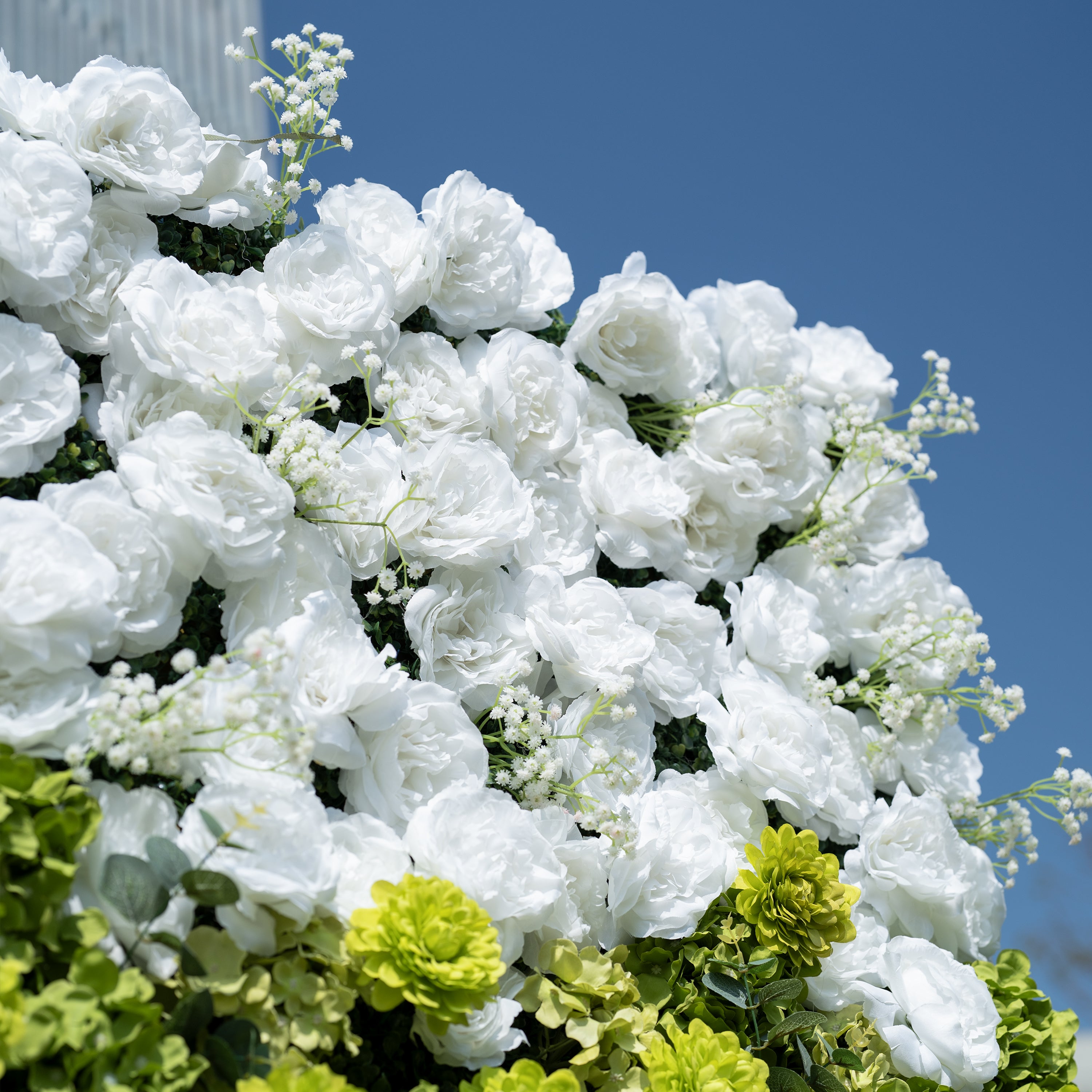 ValarFlower Lush Green & Crisp White Floral Extravaganza Wall: A Nature - Inspired, Serene Masterpiece for Elegant Celebrations VF-618