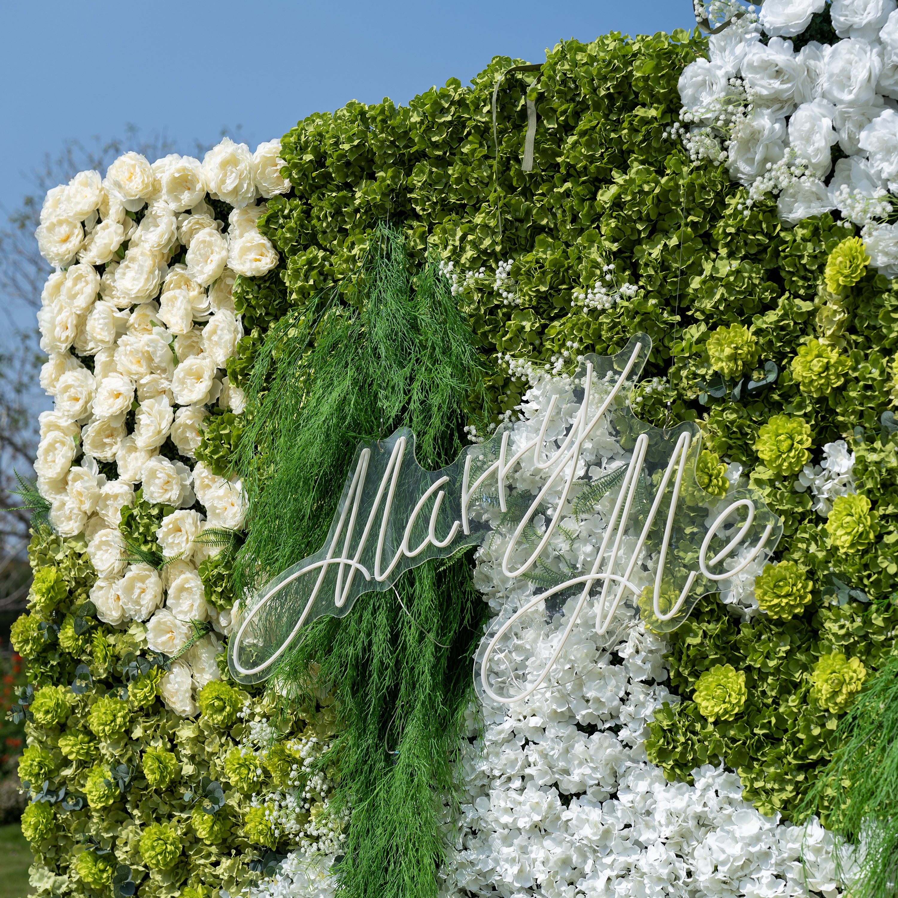 ValarFlower Lush Green & Crisp White Floral Extravaganza Wall: A Nature - Inspired, Serene Masterpiece for Elegant Celebrations VF-618