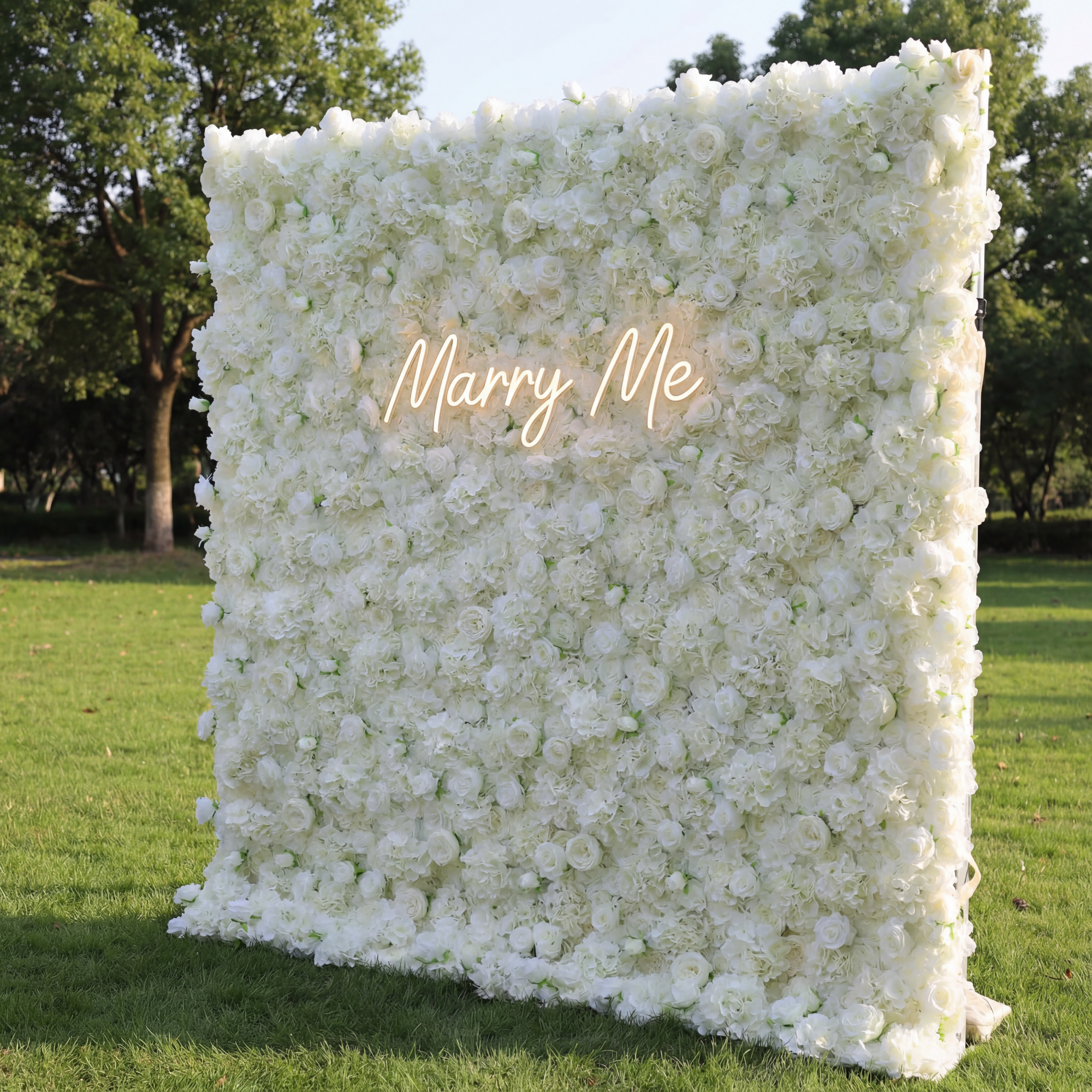 Valar Flower dévoile : une élégance blanche éthérée – un majestueux mur de fleurs en tissu artificiel dégoulinant de fleurs blanches pures-VF-210 