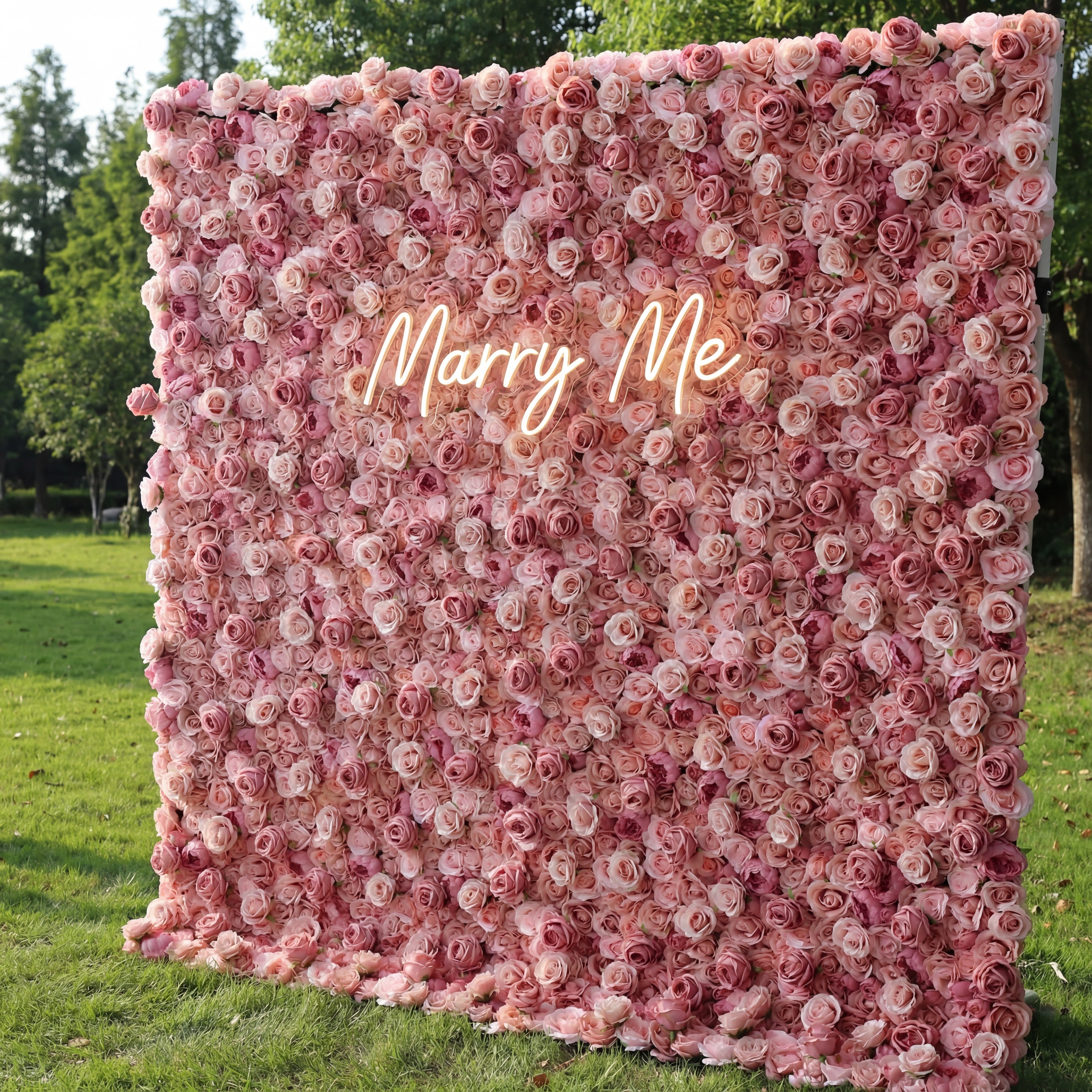 Valar Flower Presenta: Rosé Reverie – Una Mezcla Encantadora de Rosas de Tela en Rosa Apagado y Crema Delicada – Mural Floral Ideal para Fiestas Sofisticadas, Ducha Nupcial y Accesorios de Lujo para el Hogar-VF-221