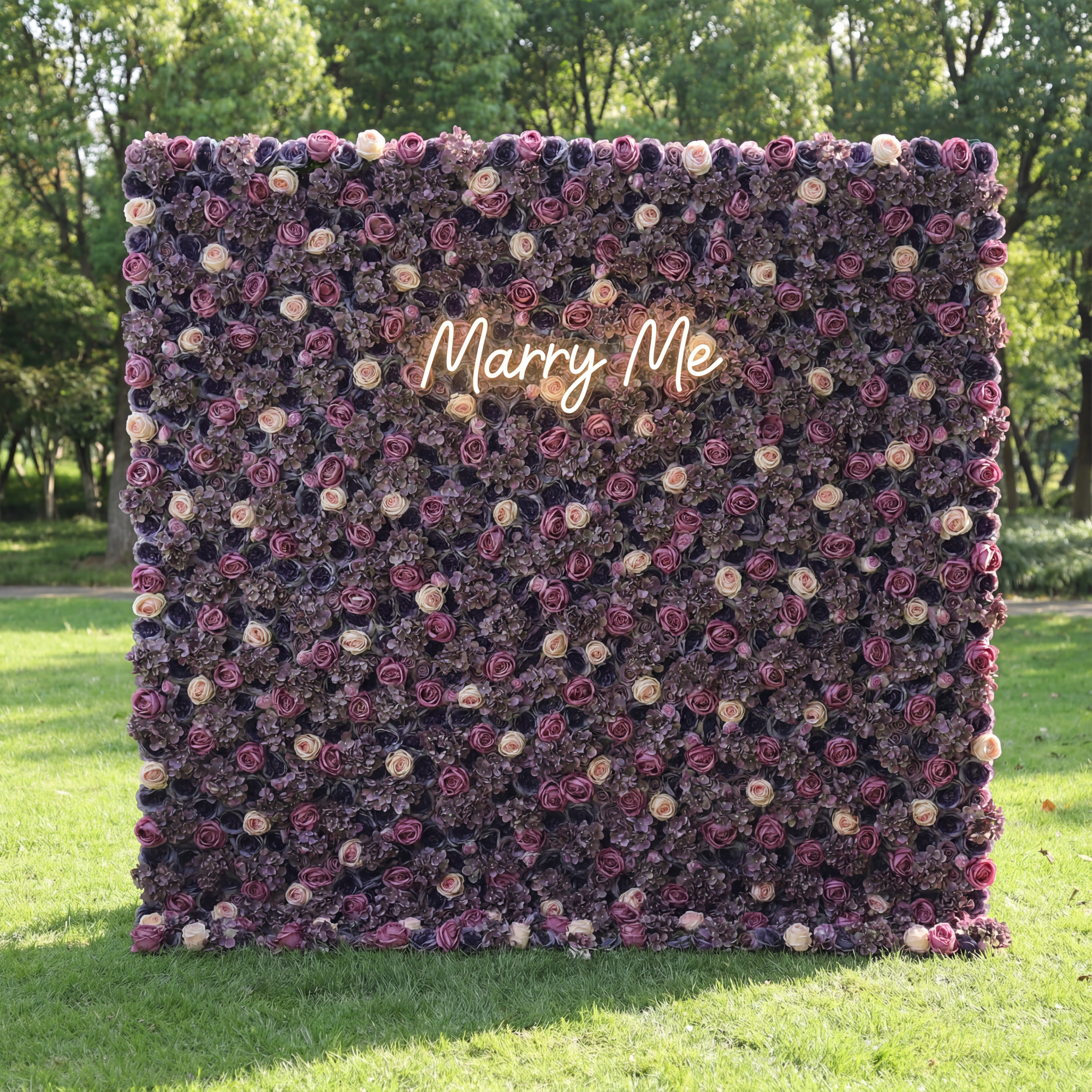 ValarFlowers Artificial Floral Wall Backdrop: Regal Roses Reverie - Un Laberinto Lujoso de Tonos Lavanda y Lila-VF-247