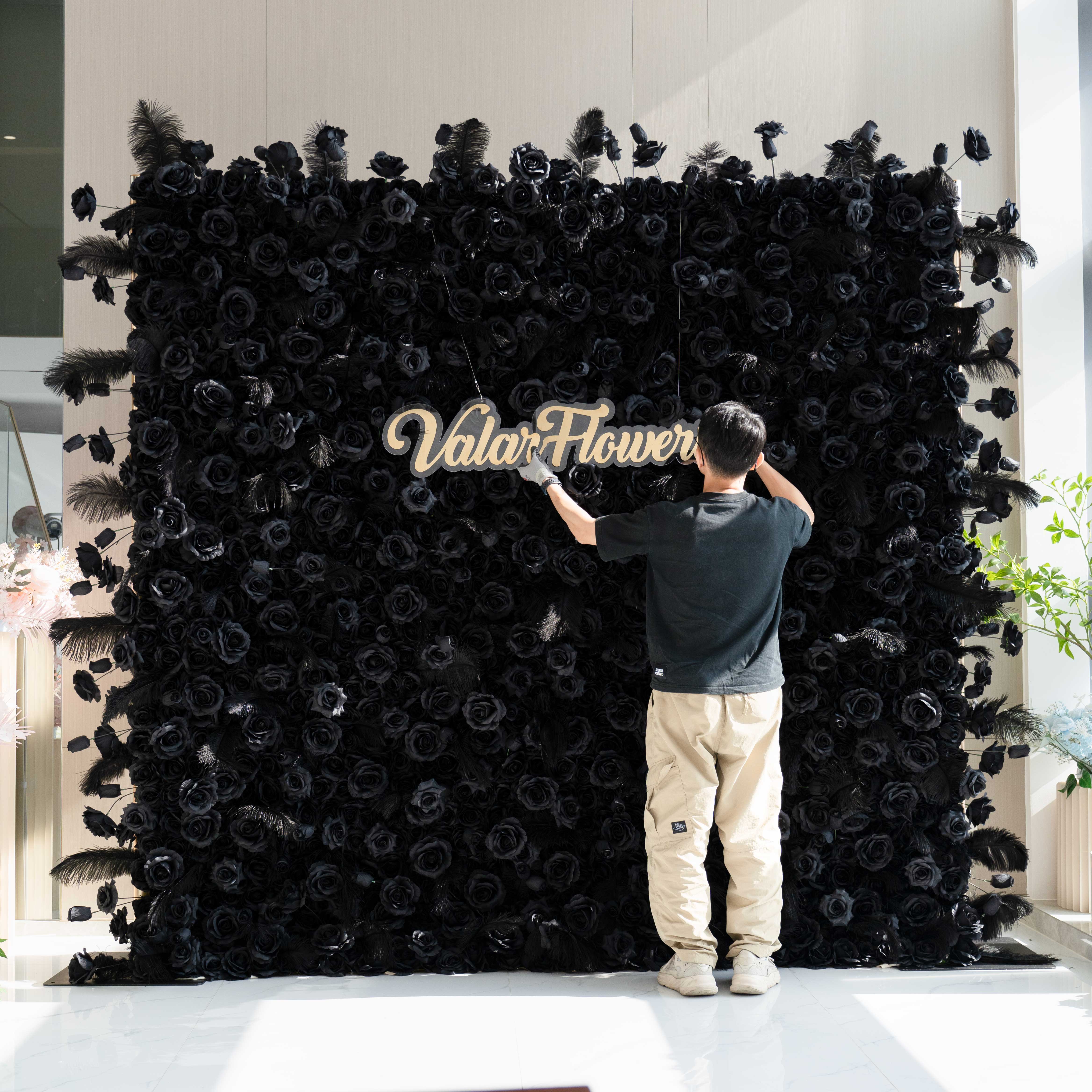 ValarFlowers Toile de fond murale florale artificielle : Nocturne Noir – The Midnight Enigma Collection-VF-264