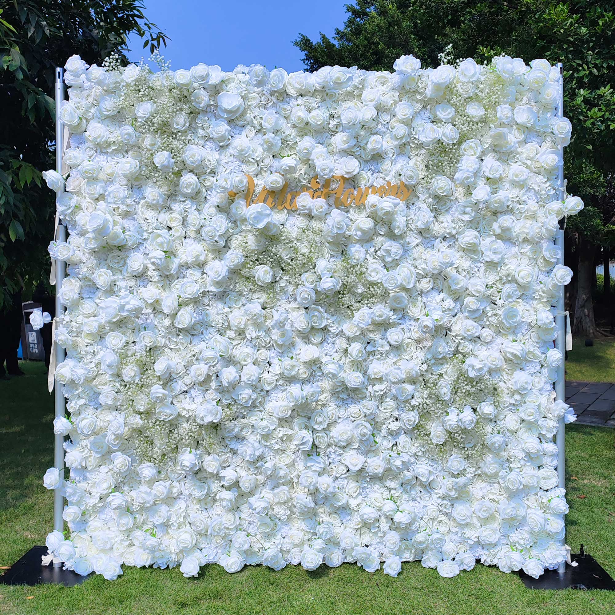 Elegant 5D White Roll-Up Flower Wall Backdrop - Bridal Party Decor - Wedding Venues Celebration Floral Wall 340-2