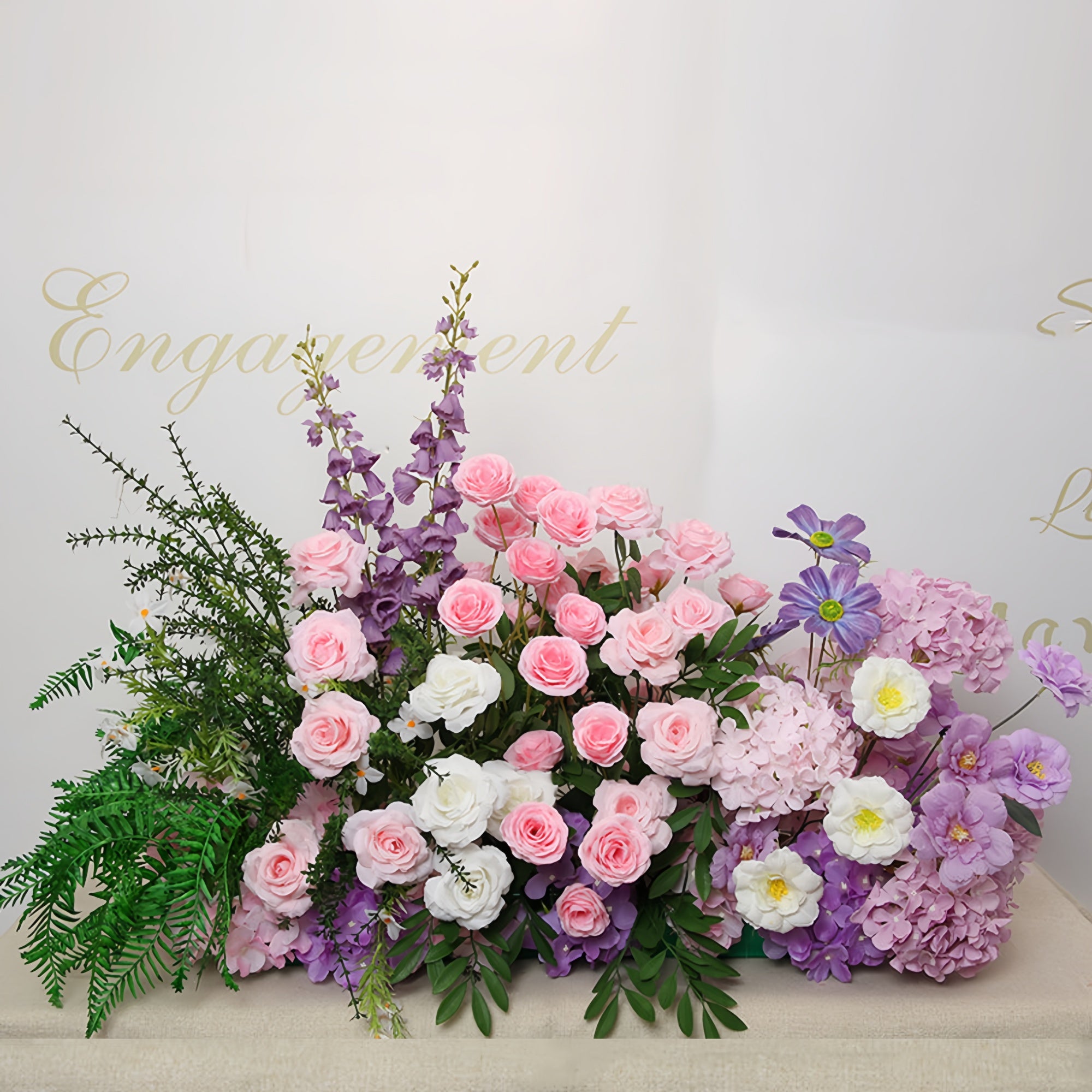 Configuración de flores artificiales inspiradas en la primavera – Conjunto de flores artificiales azules y amarillas para eventos FA-264