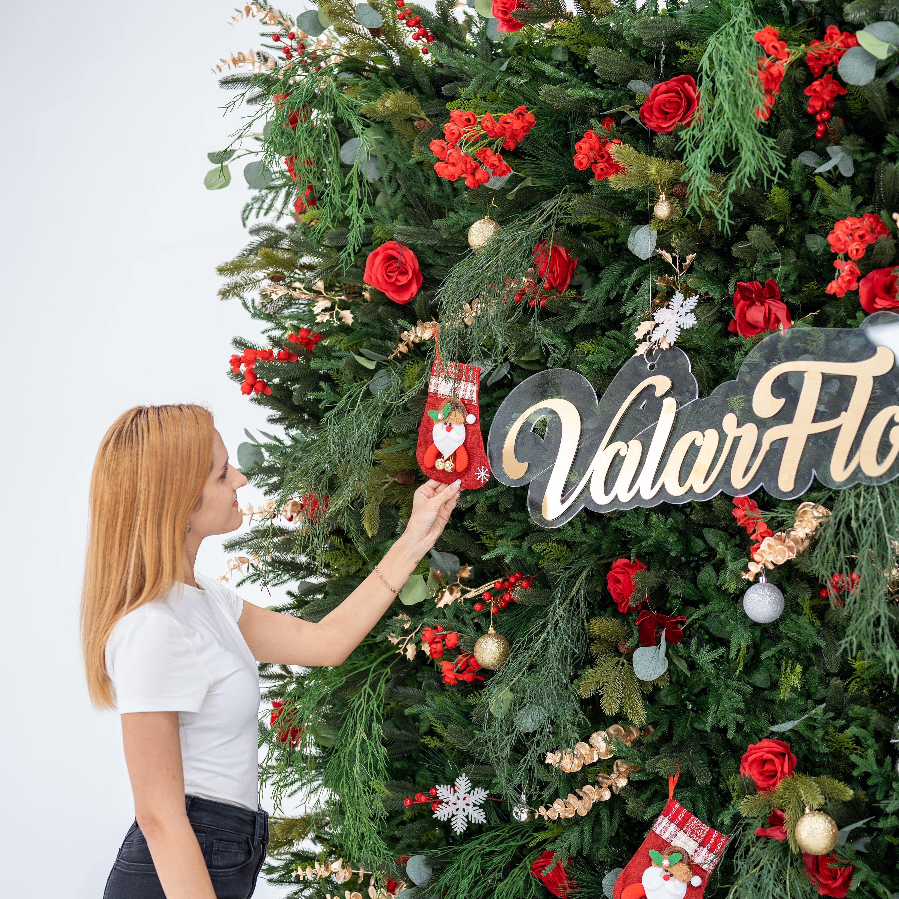 Valar Flower Christmas Themed Floral Wall Backdrop: Festive Evergreen & Red Rose Masterpiece for Holiday Events & Decor-VF-491-2