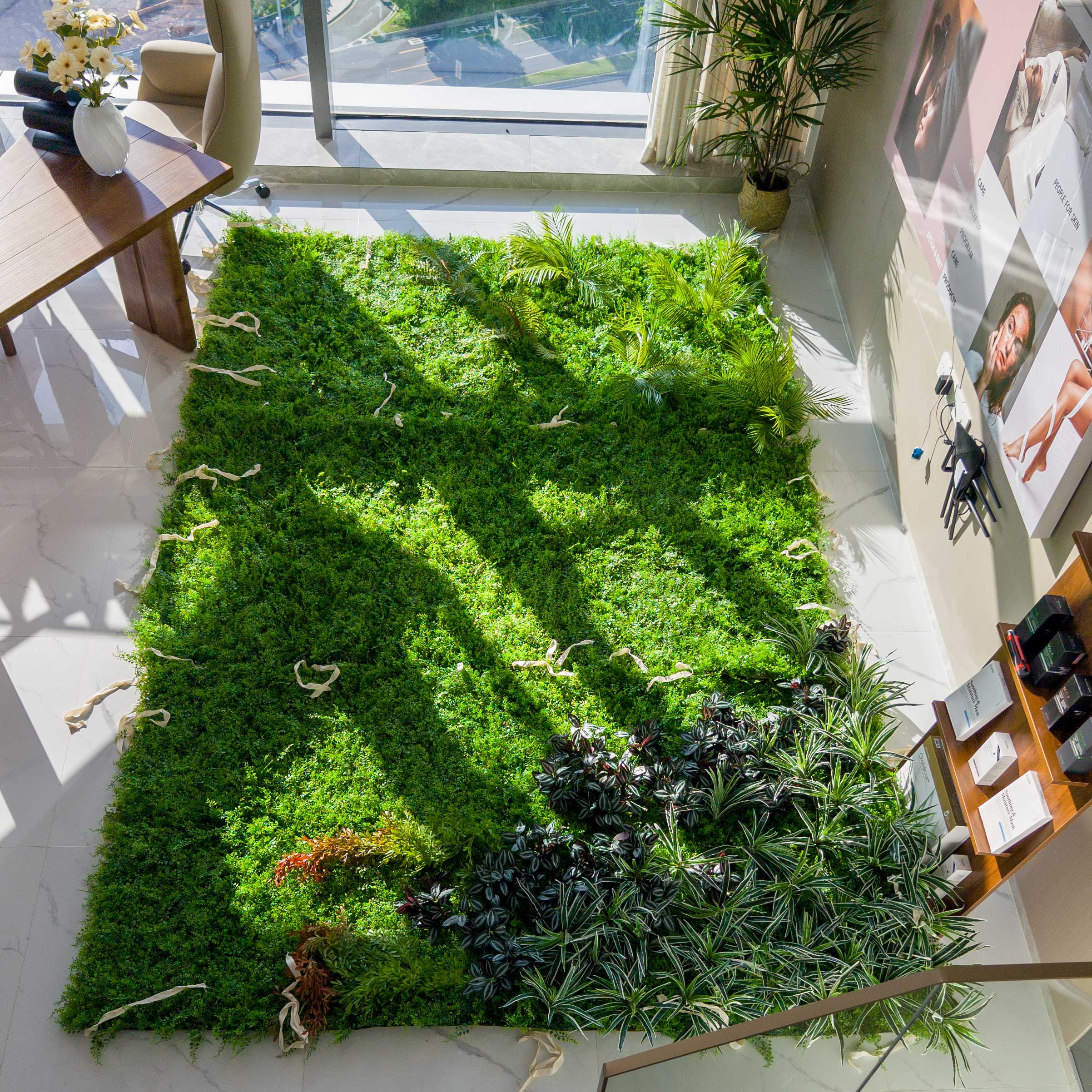 Toile de fond de mariage en tissu enroulé de fleurs Valar, mur d'herbe verte artificielle et vive, décoration de fête florale, photographie d'événement-VF-086-3