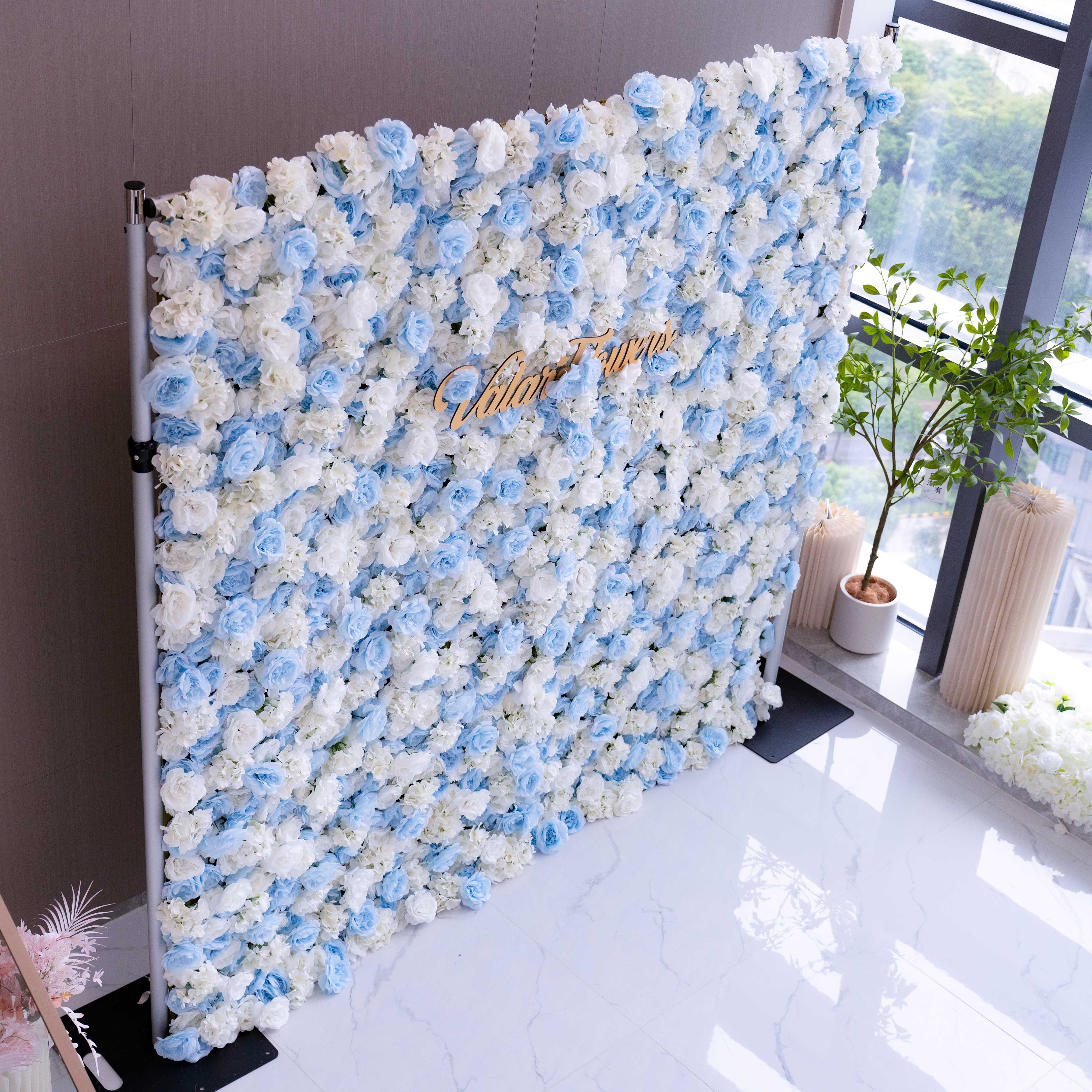 Valar Flower Roll Up Fabric Fleur Artificielle Bébé Bleu et Blanc Mur Toile de Fond de Mariage, Décoration de Fête Florale, Photographie d'Événement-VF-025