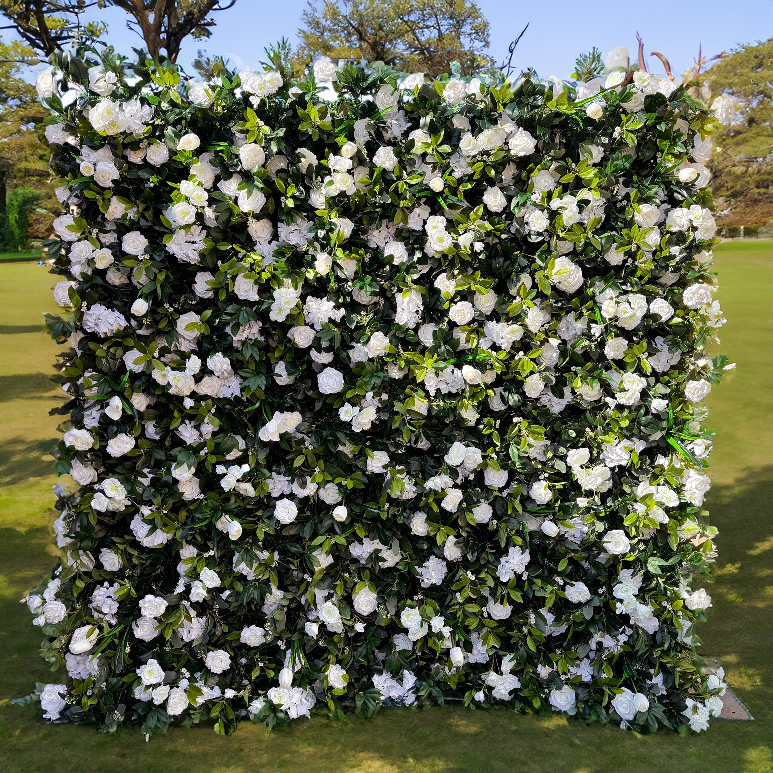 This is a 2.4m x 2.4m artificial flower wall. It is densely covered with white roses and lush green leaves, creating a romantic and elegant appearance. Made of high - quality materials, it is durable and sturdy. The structure is stable and easy to set up. Ideal for weddings and events, it offers a cost - effective and low - maintenance alternative to fresh flowers. It serves as a perfect backdrop for various occasions, enhancing the ambiance with its natural - looking floral design.