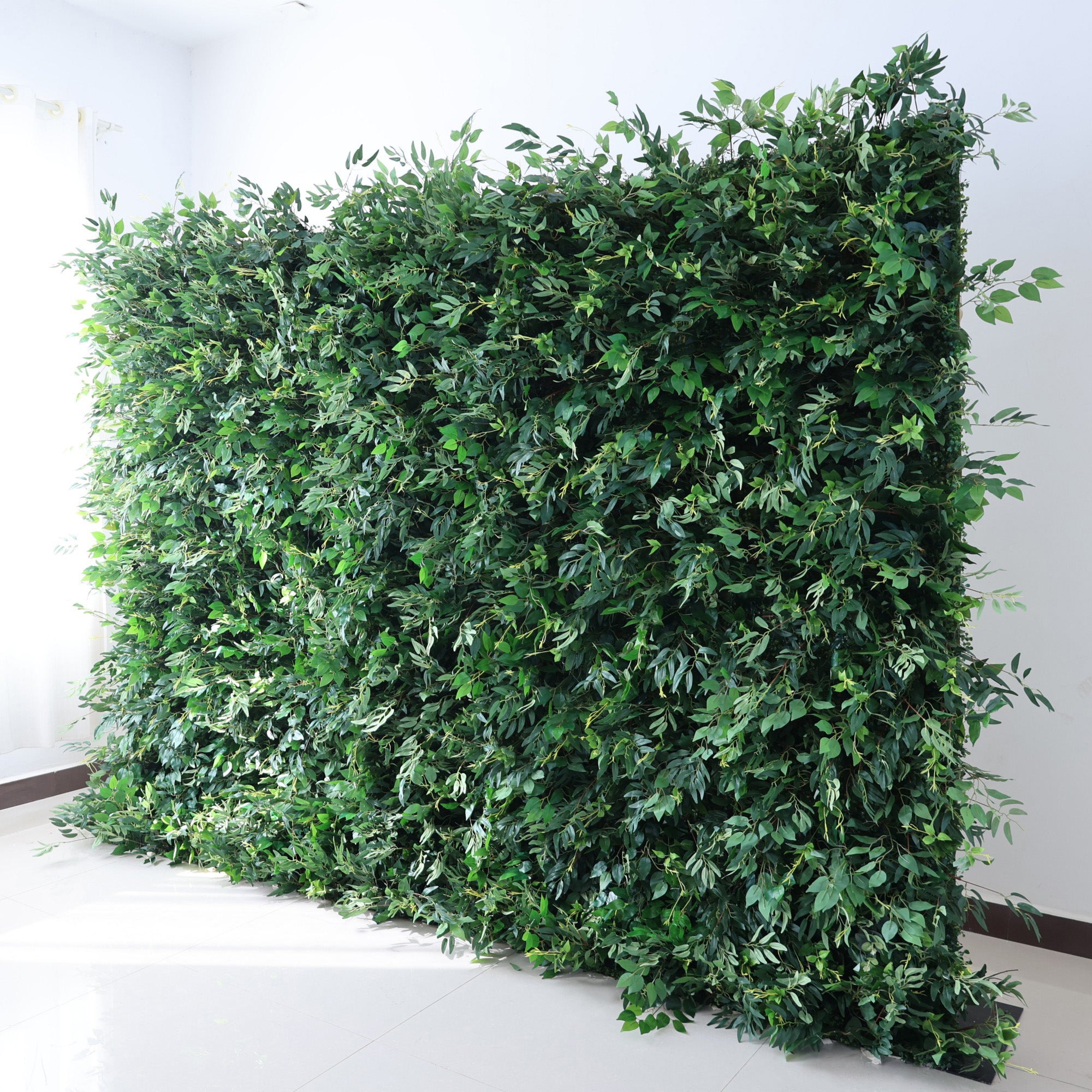 ValarFlower Lush Green Foliage Extravaganza Plant Wall: A Verdant Sanctuary for Nature-Inspired Events -VF-505