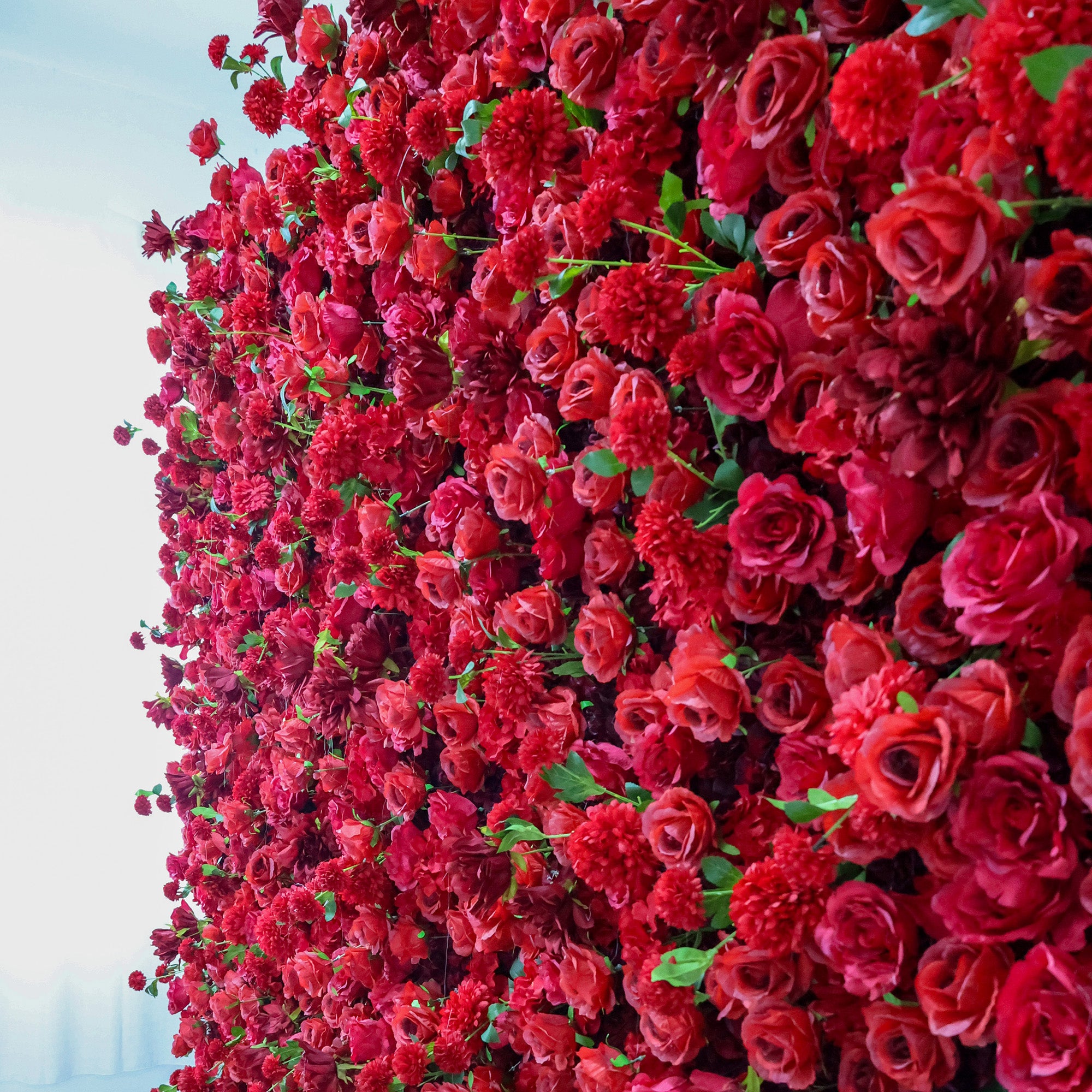 ValarFlower Scarlet Rose Extravaganza Floral Wall: A Passionate & Opulent Masterpiece for Unforgettable Celebrations-VF-517