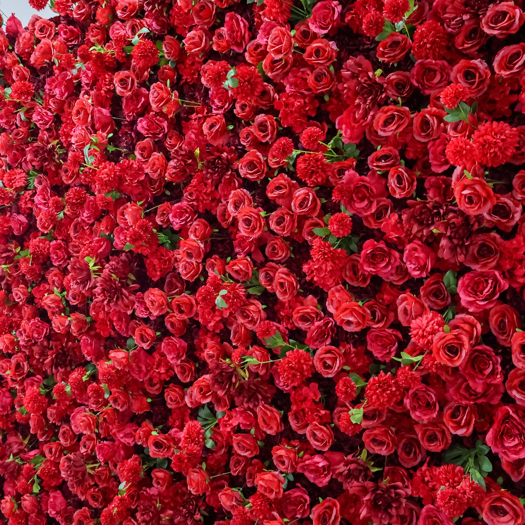 ValarFlower Scarlet Rose Extravaganza Floral Wall: A Passionate & Opulent Masterpiece for Unforgettable Celebrations-VF-517