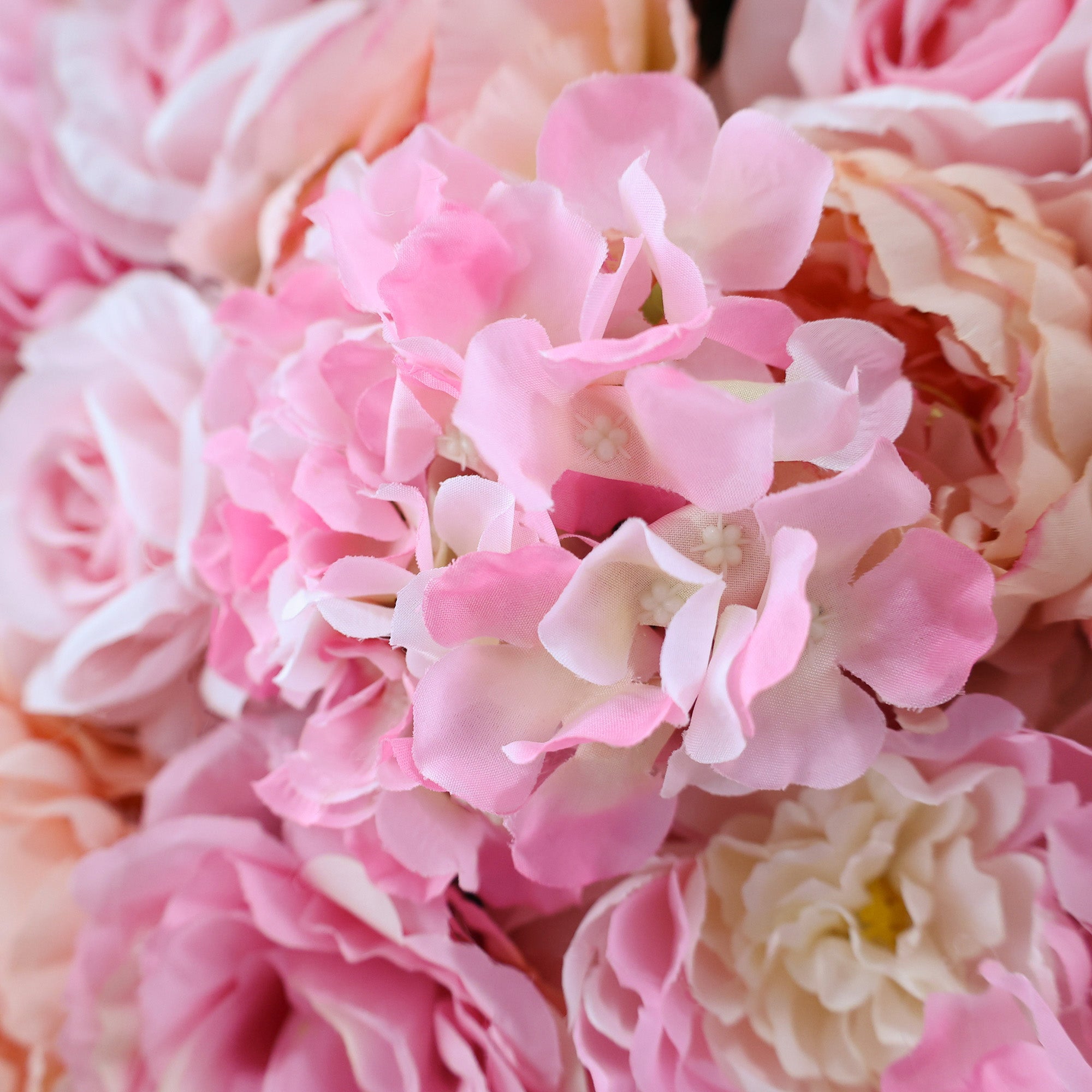 ValarFlower Blush & Peach Floral Extravaganza Wall: A Romantic, Dreamy Masterpiece for Enchanting Celebrations VF-548