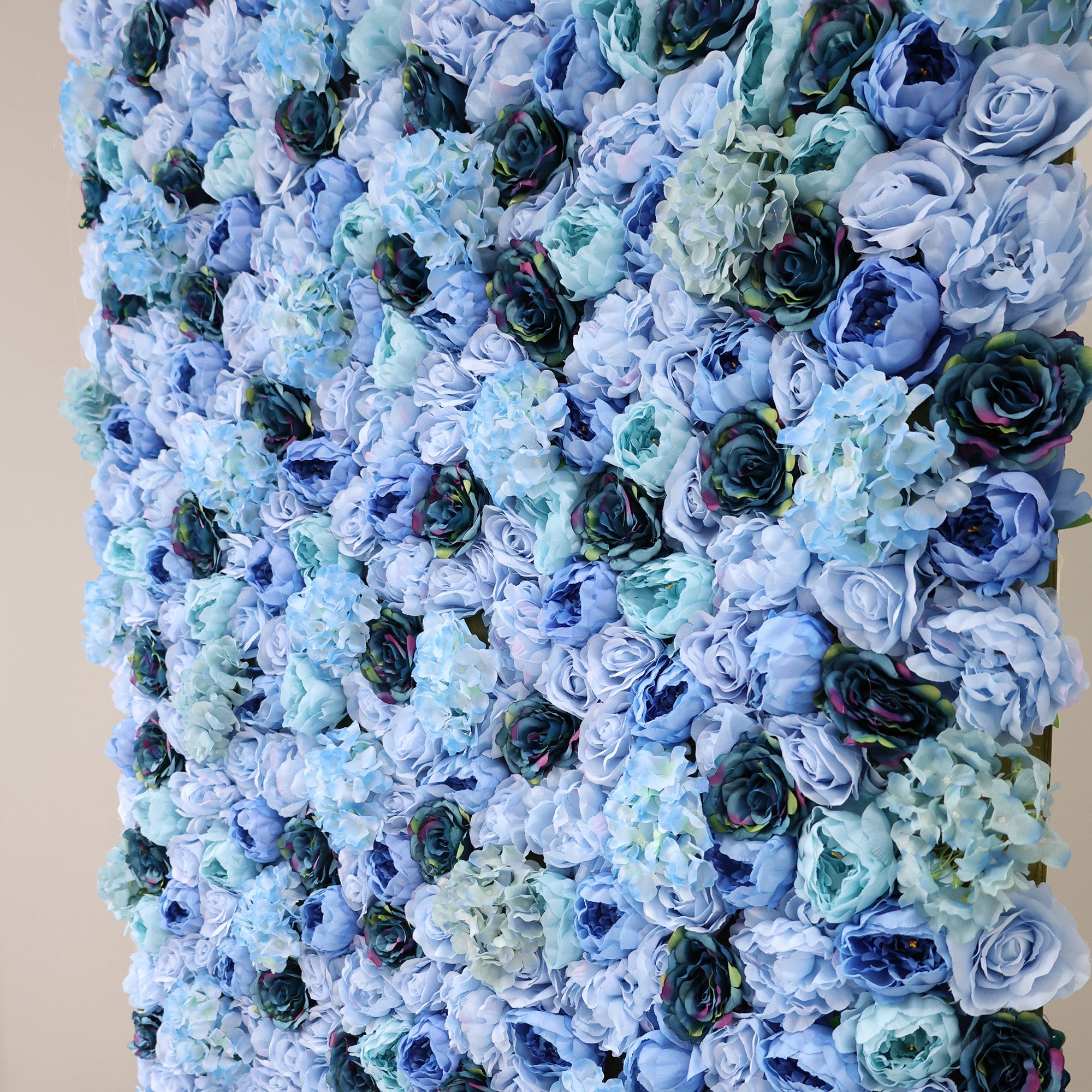 ValarFlower Blue & Teal Floral Extravaganza Wall: A Captivating, Ocean-Inspired Masterpiece for Memorable Celebrations VF-549