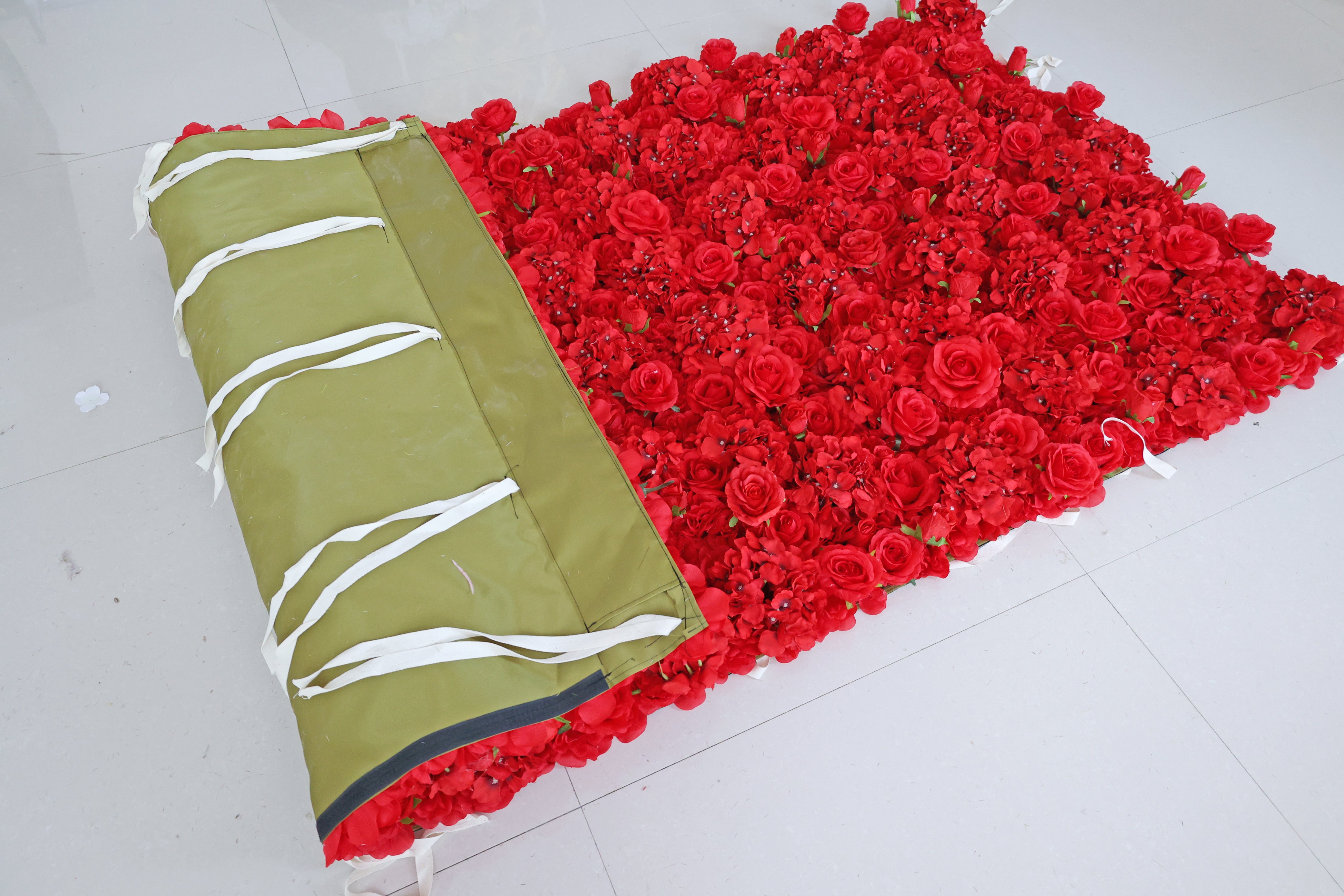 3D Red Rose Roll-Up Flower Wall Backdrop for Wedding & Party Celebration Decor VF-157-3