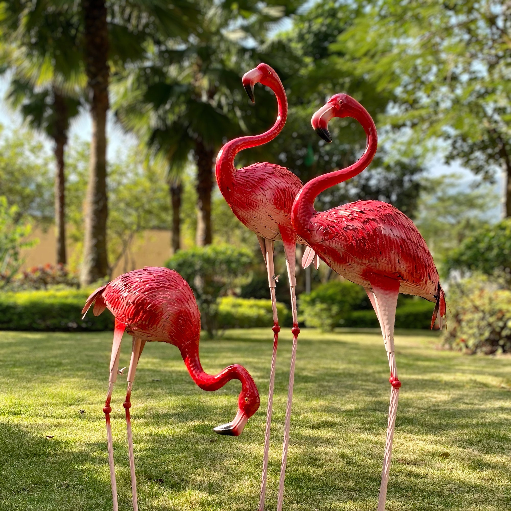 Elegant Flamingo Metal Yard Art Sculpture Set - Handcrafted 3-Piece Decorative Garden Statues