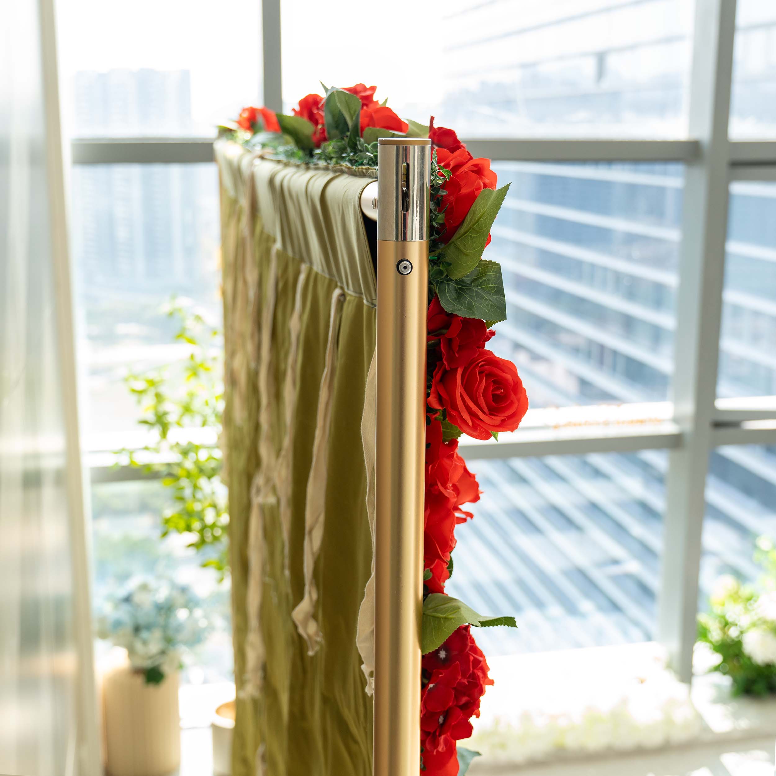 Valar Flowers Roll Up Fabric Artificial Flower Wall Wedding Backdrop, Floral Party Decor, Event Photography-VF-105