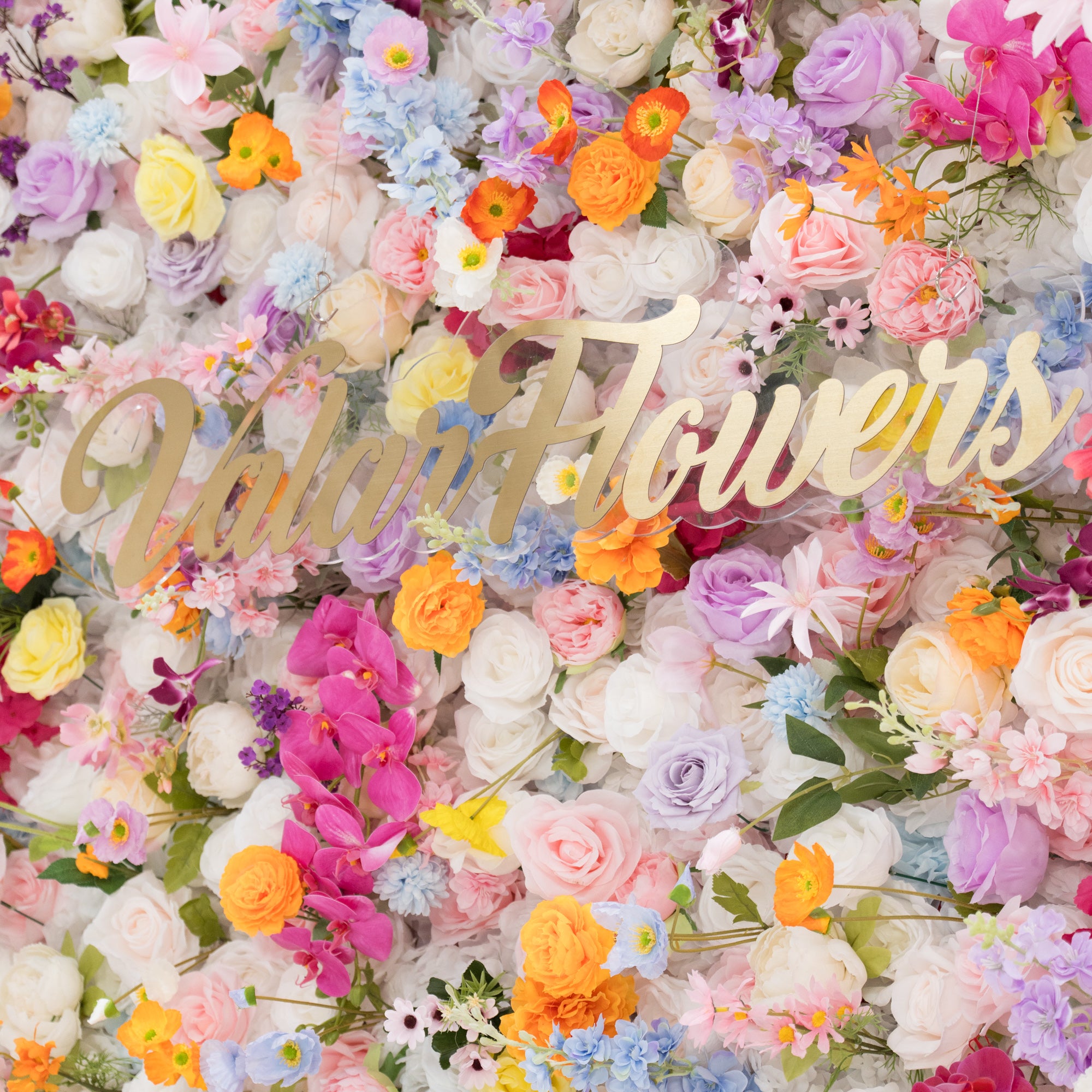 Neuerscheinung: Bezaubernder violettfarbener Kunstblumen-Hintergrund für unvergessliche Events – VF-810