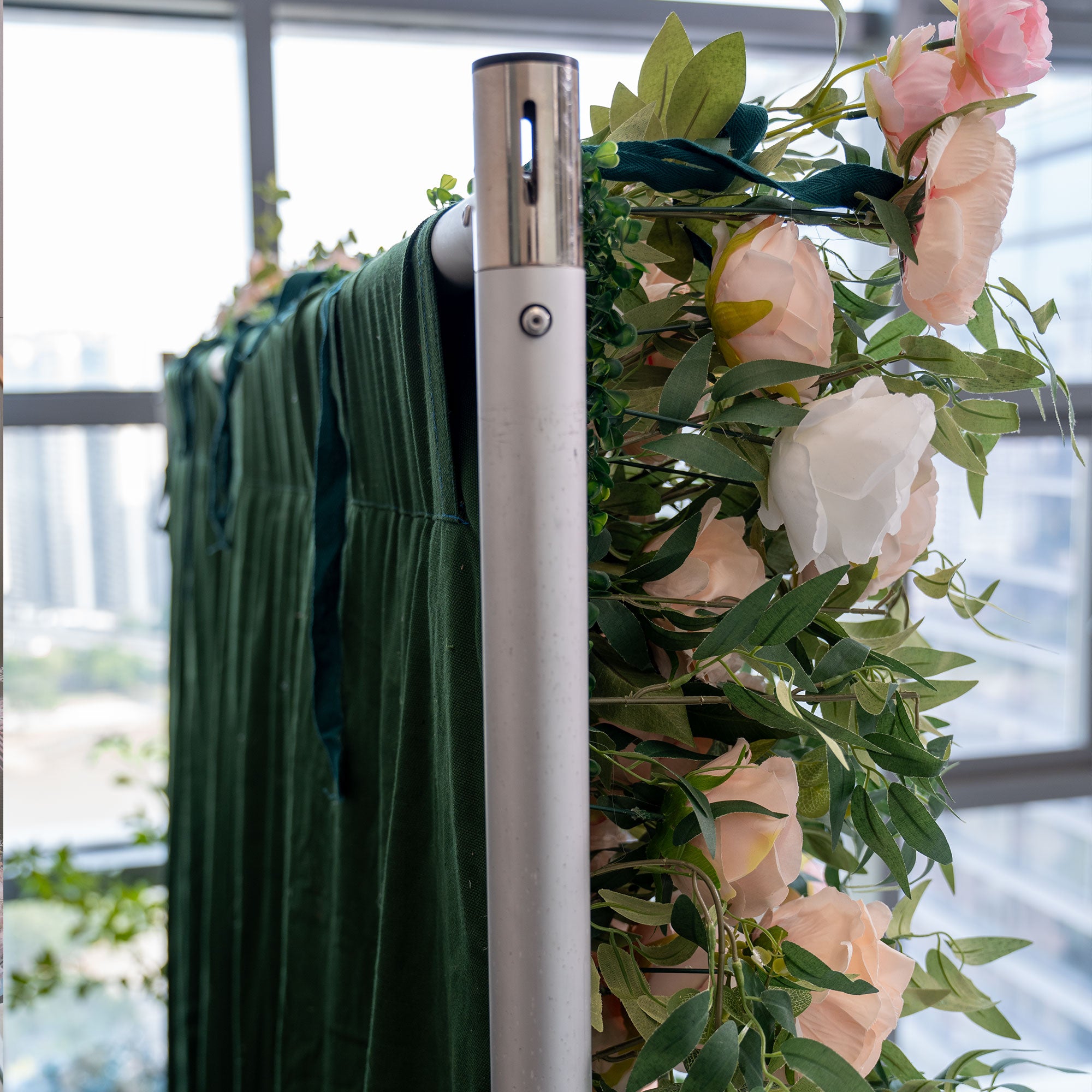 Green & Blush Rose Flower Wall Backdrop – Perfect for Weddings, Garden-Themed Events, Photoshoots & Elegant Decor – Artificial Floral Display VF-341-6