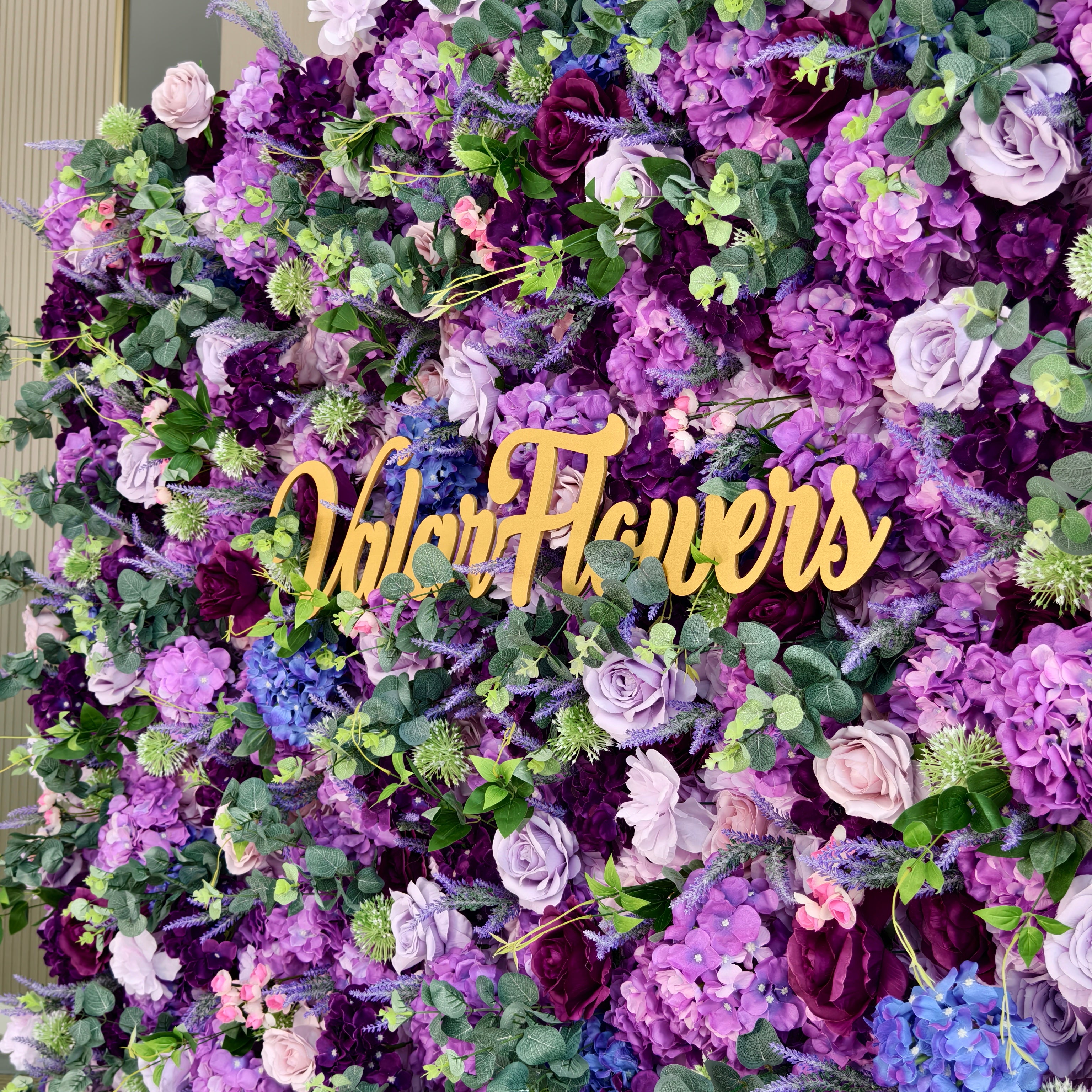زهور فالار قماش زهور أرجوانية اصطناعية خلفية جدار زفاف زهرة ، ديكور حفلات زهور ، حدث لف لأعلى
