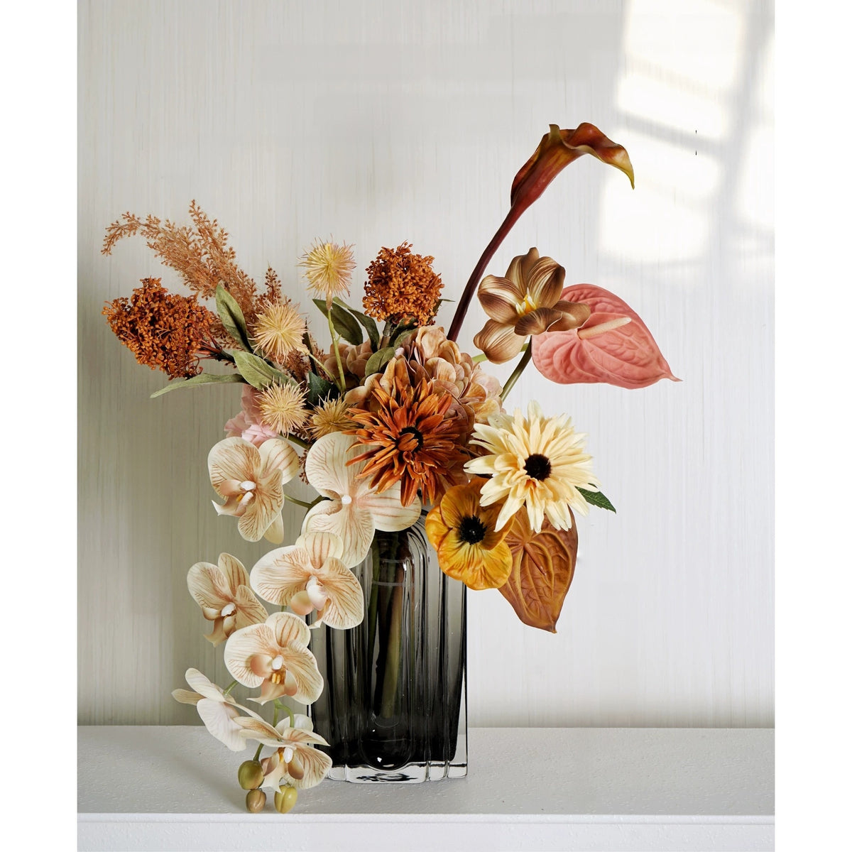 Arreglo de Ramo Floral con Tema Elegante de Otoño | Flores Artificiales de Lujo para Boda y Decoración Interior del Hogar VB-113 (Sin Jarrón)